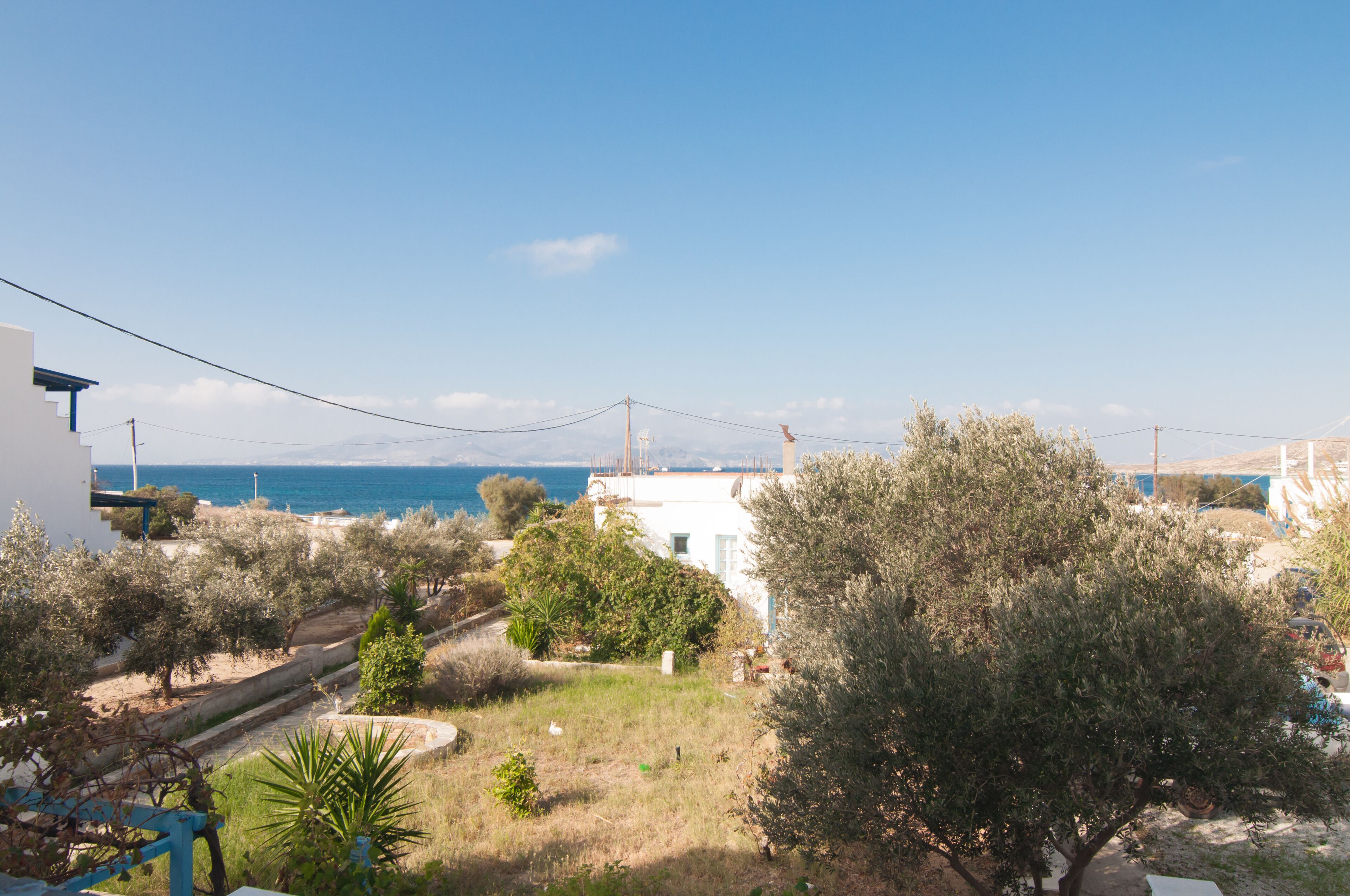 Sunset  Studios & Restaurant