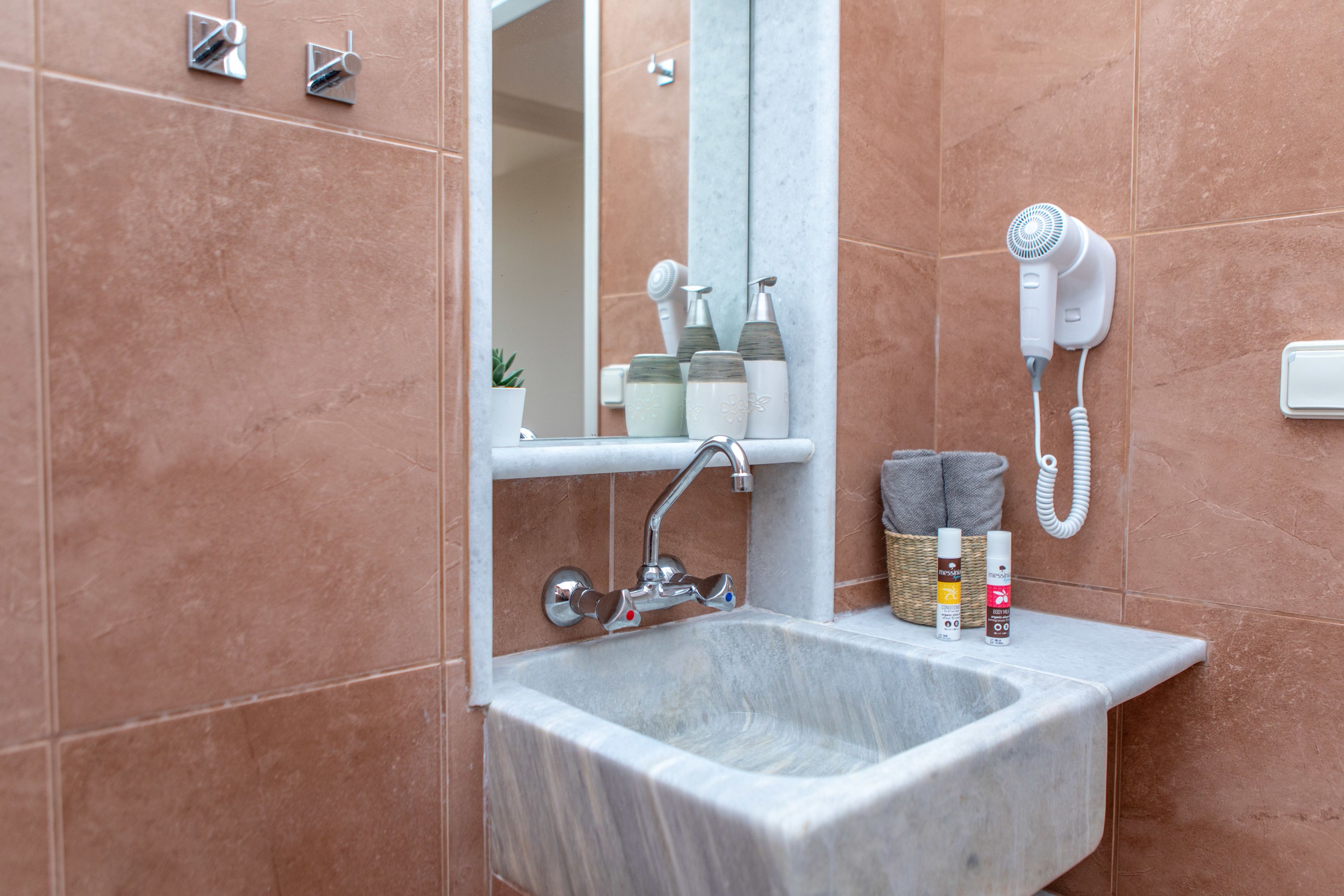 Thea Boutique Suites