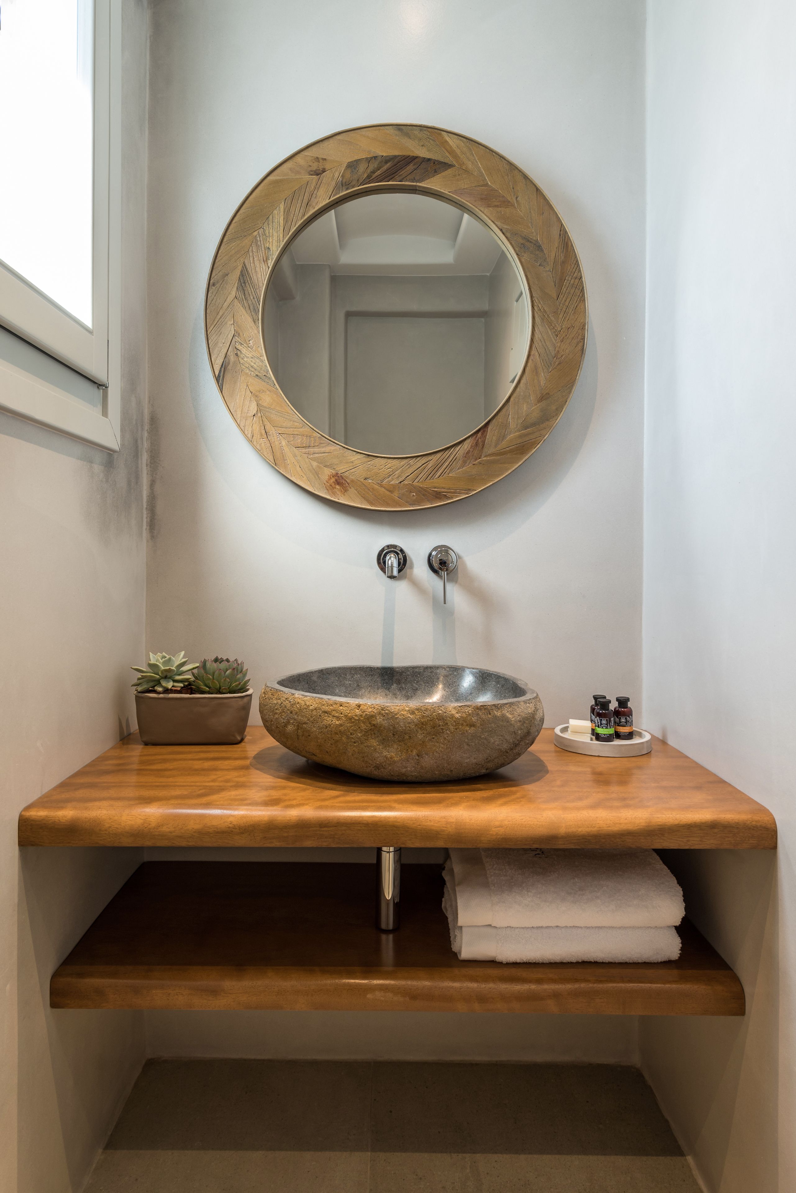 Virtu Suites
