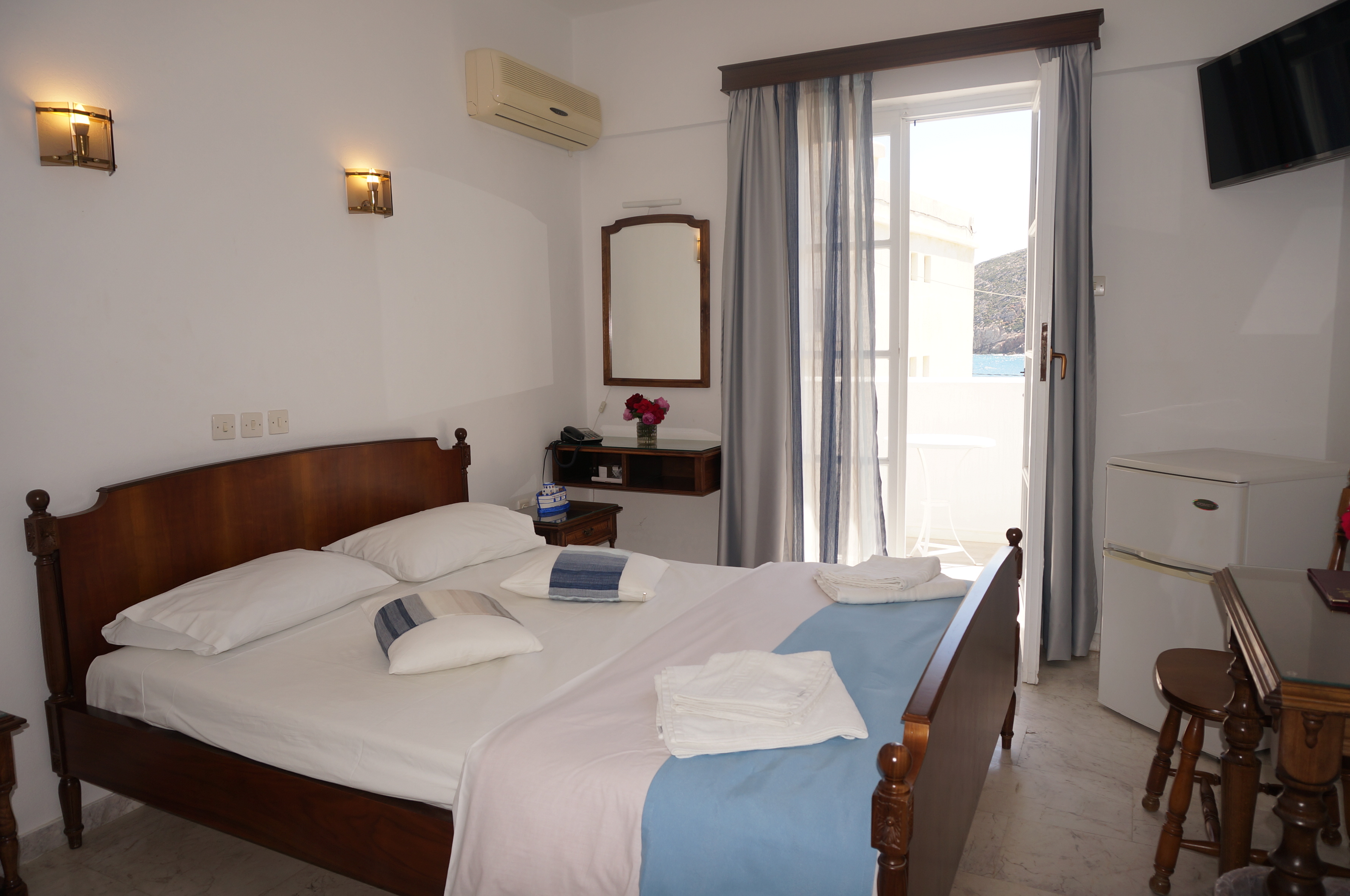 Adonis Hotel Naxos