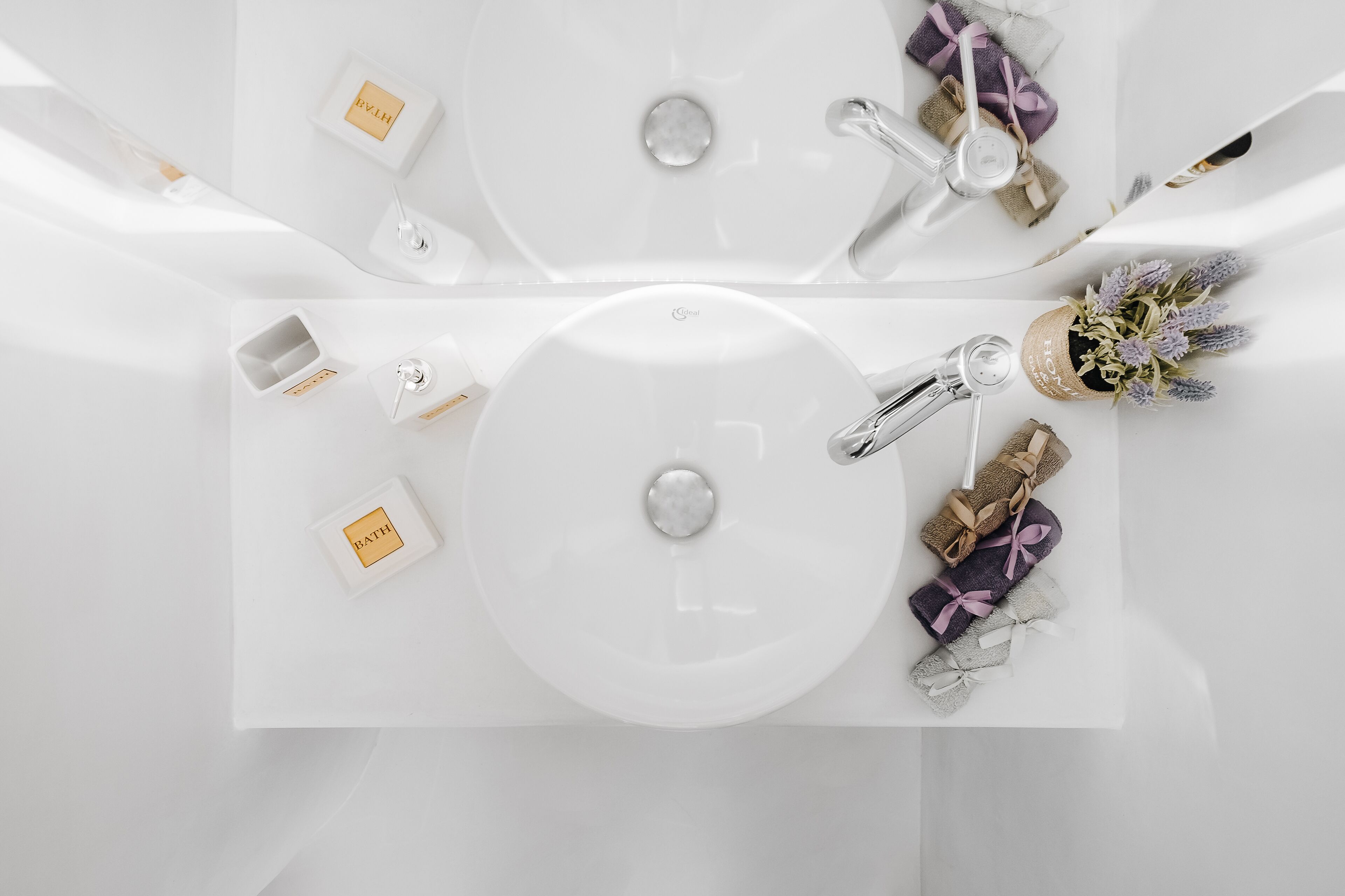 Xerolithos Natural Living