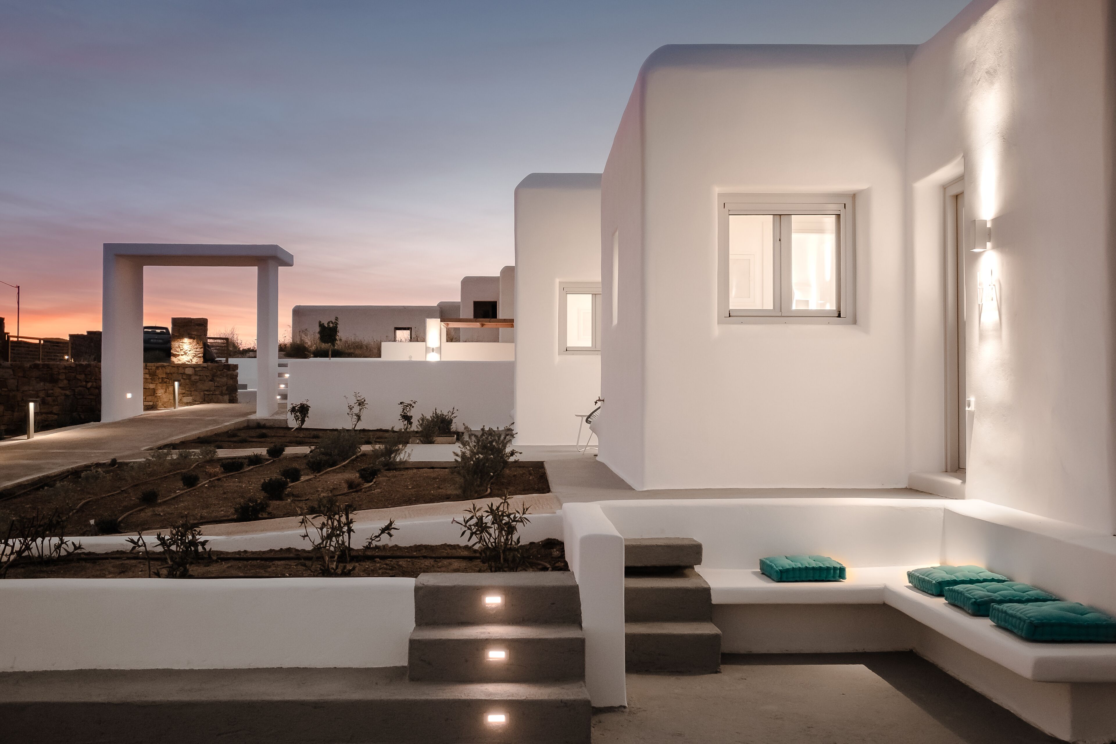 Xerolithos Natural Living