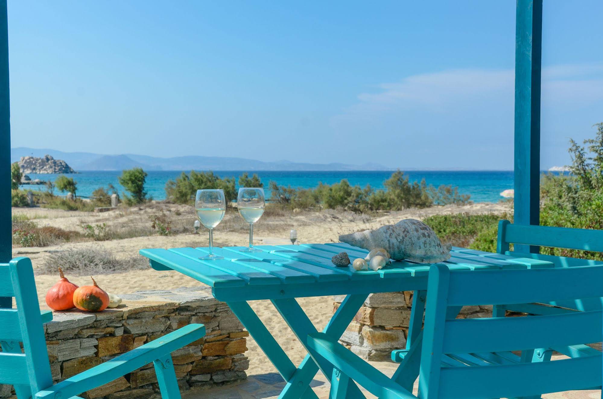 Victoria Studios & Apartments