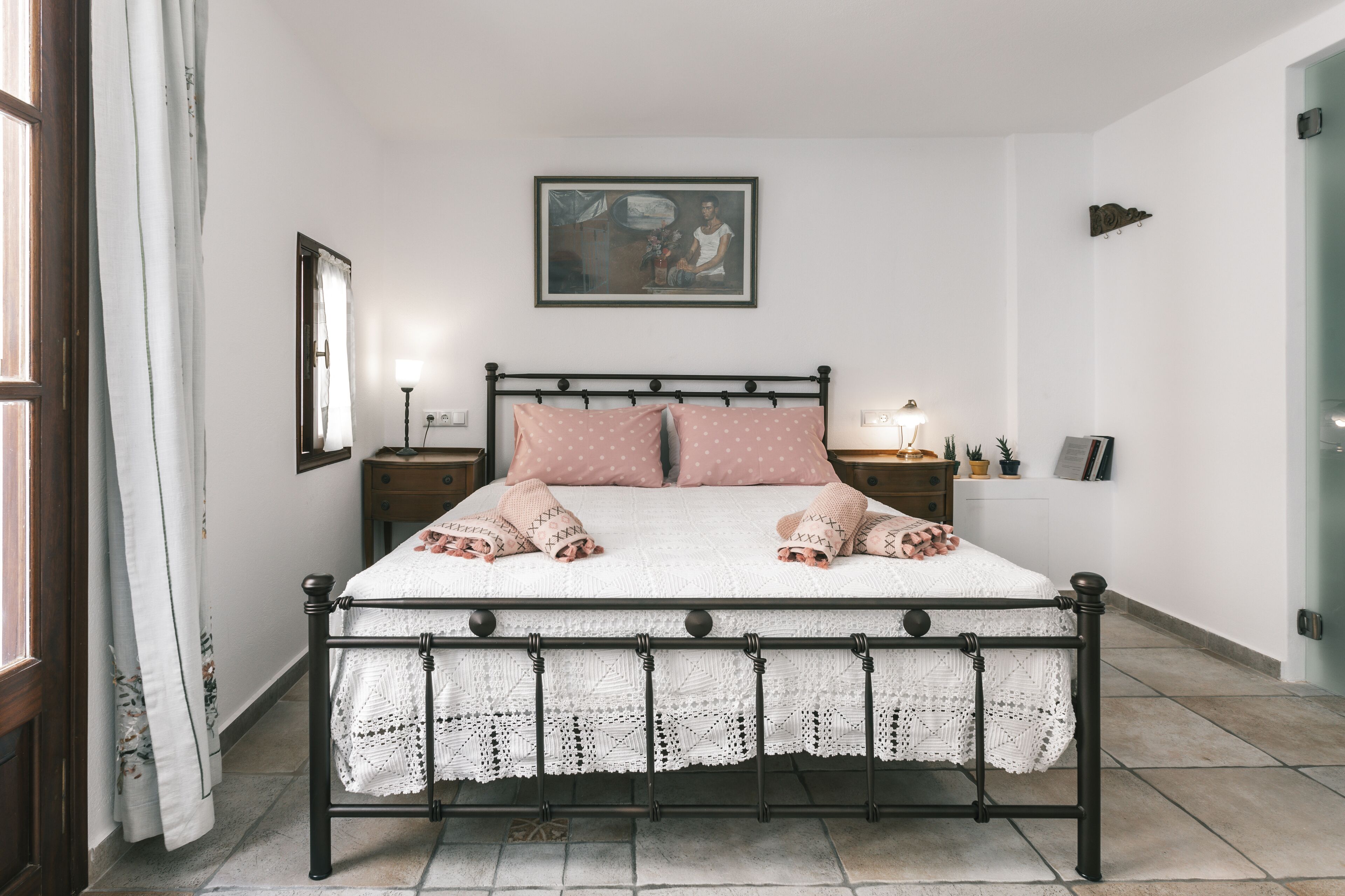 Arco Naxos Luxury Apartments