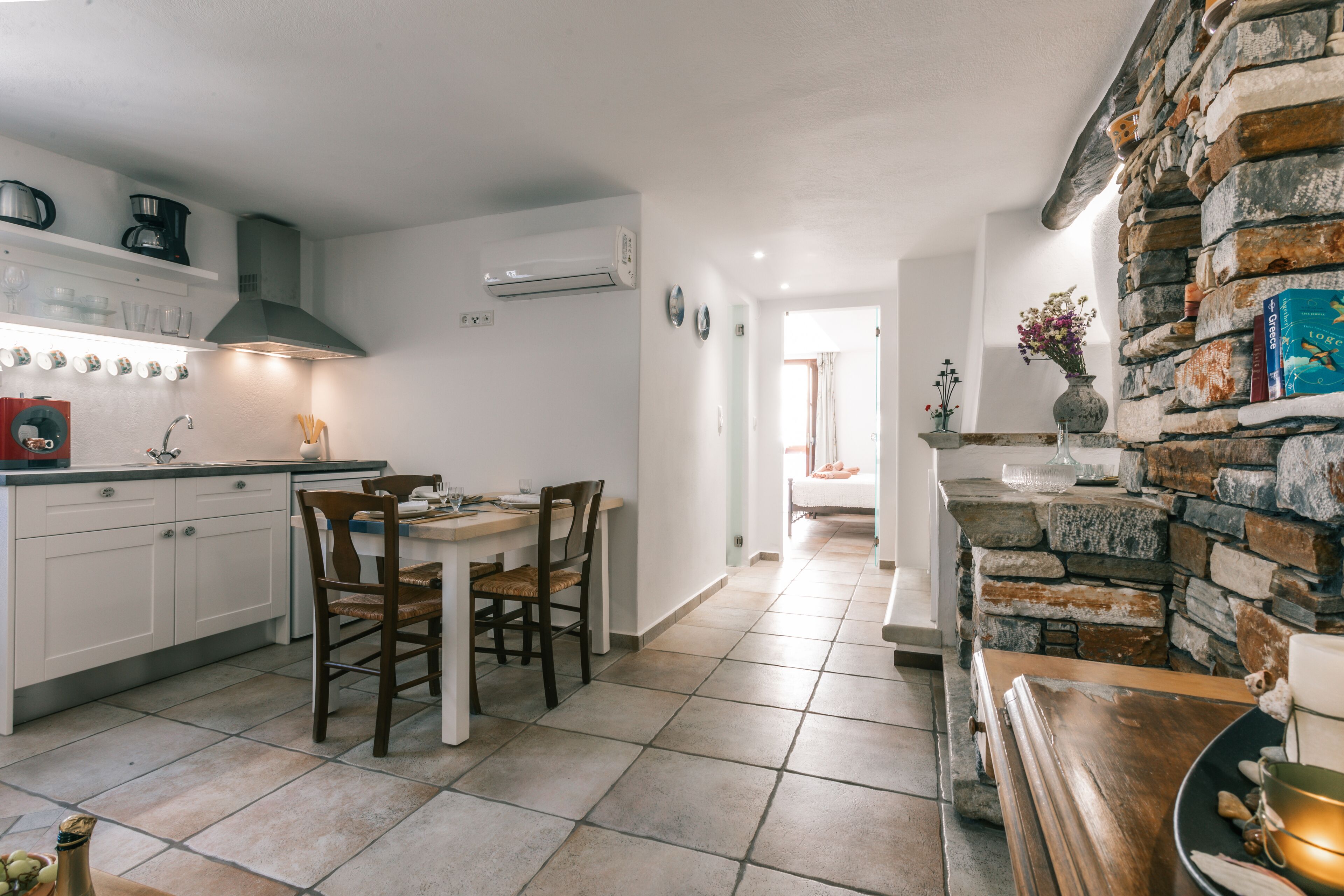 Arco Naxos Luxury Apartments