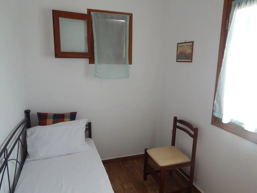 Armonia Studios, Apartments & Villa