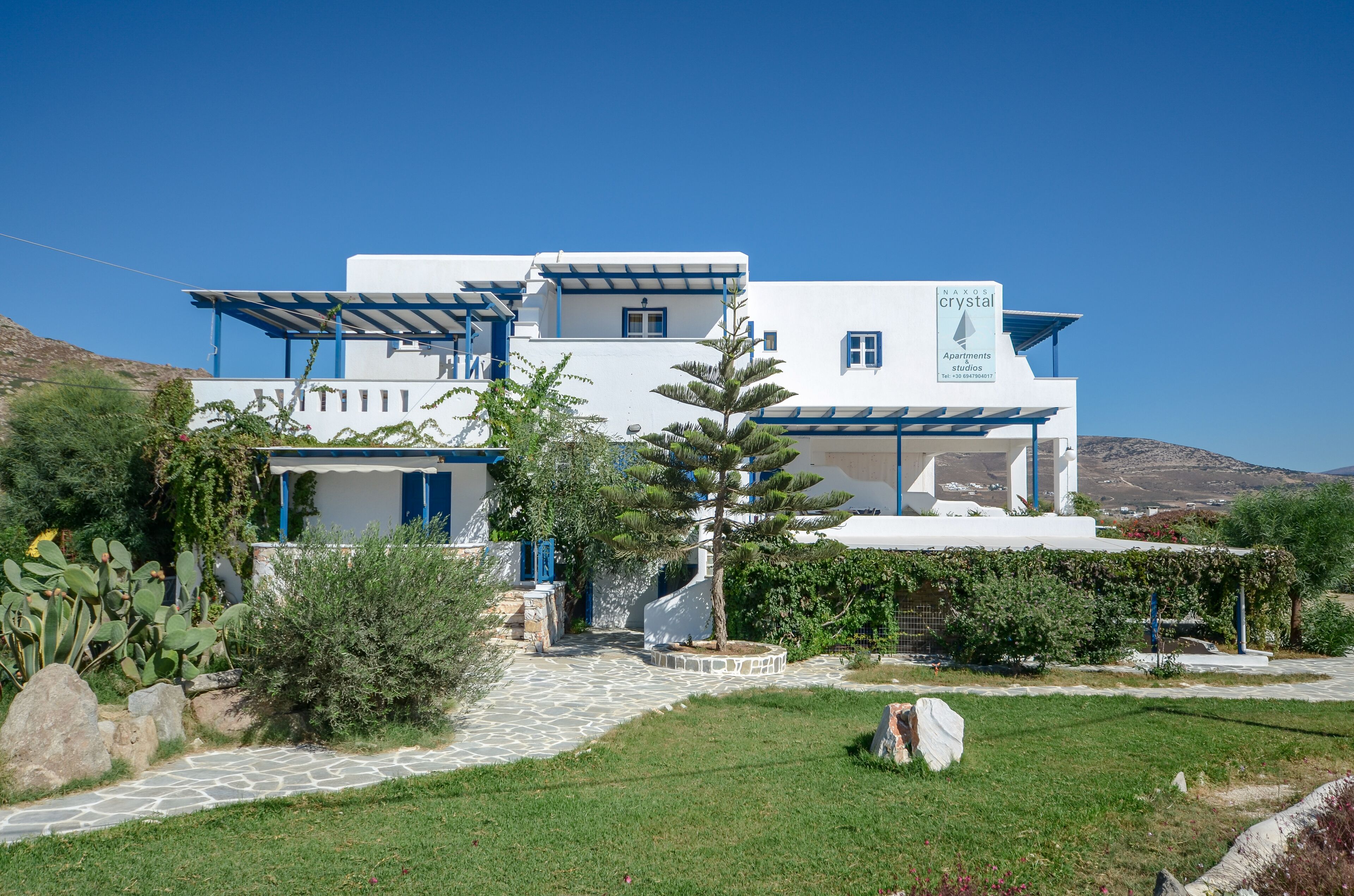 Crystal Naxos 1 Studios at Mikri Vigla Crystal Naxos 1 Studios at Mikri Vigla