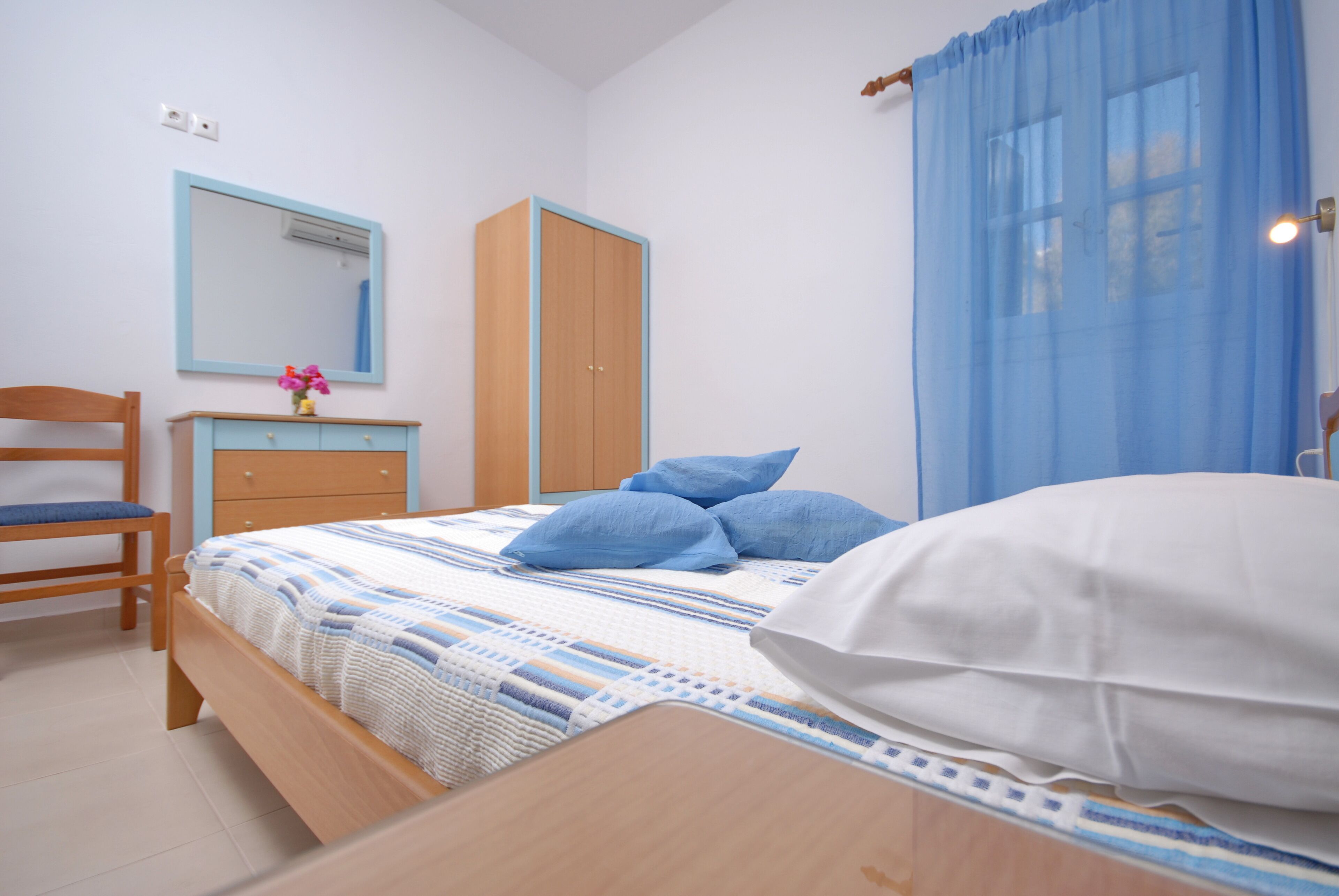 Crystal Naxos Apartments