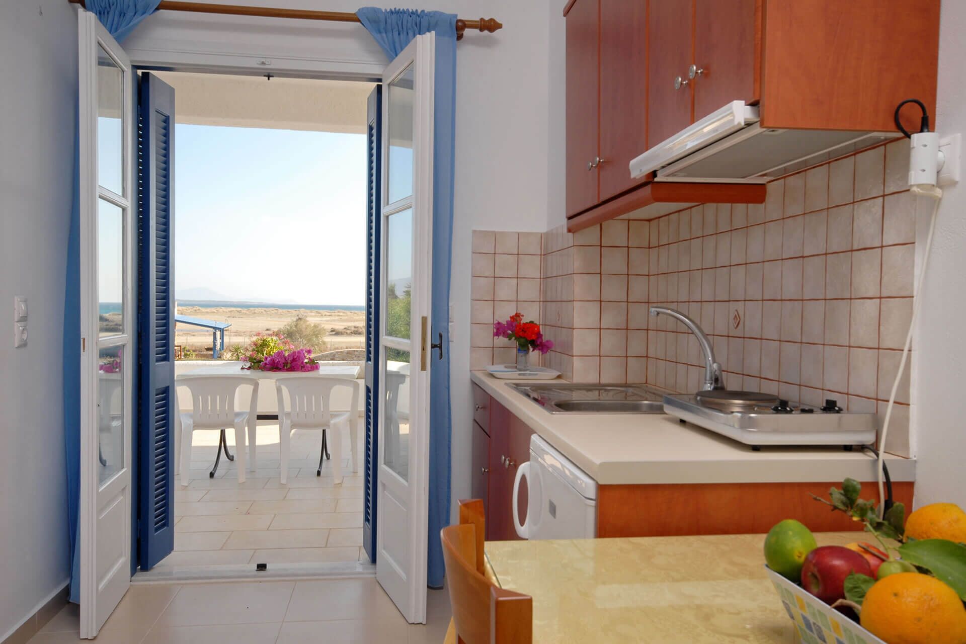 Crystal Naxos Apartments
