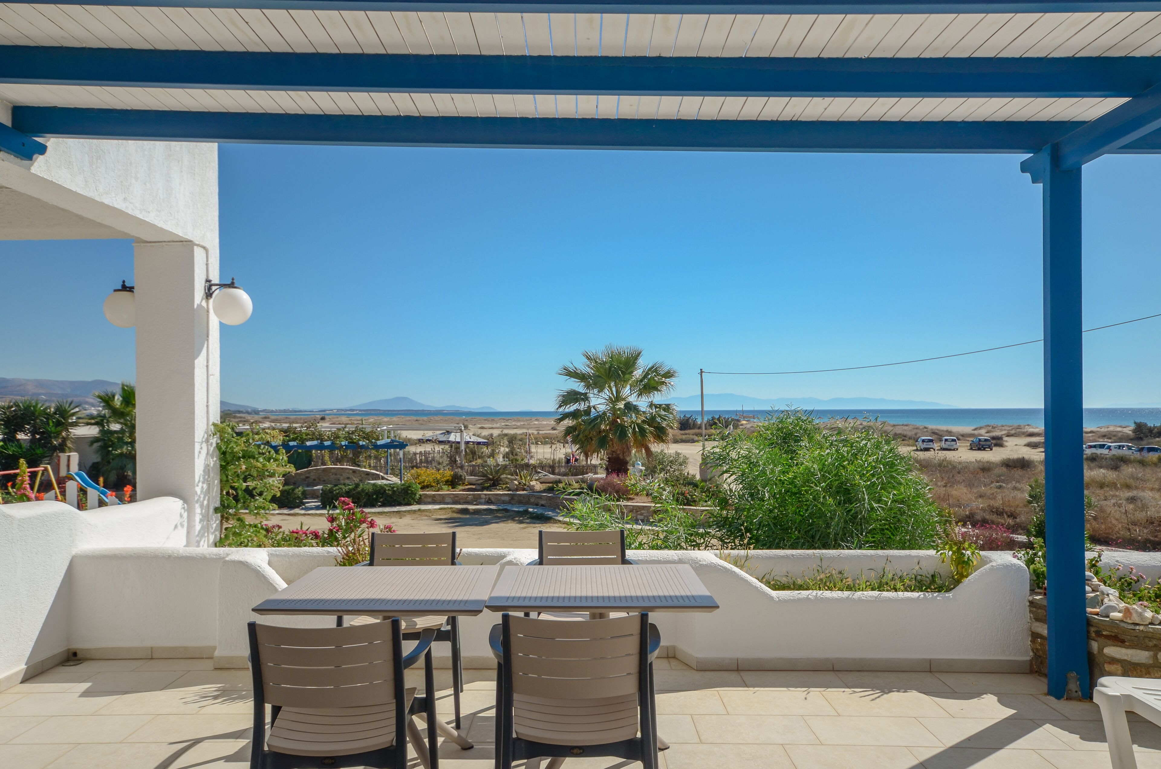 Crystal Naxos Apartments