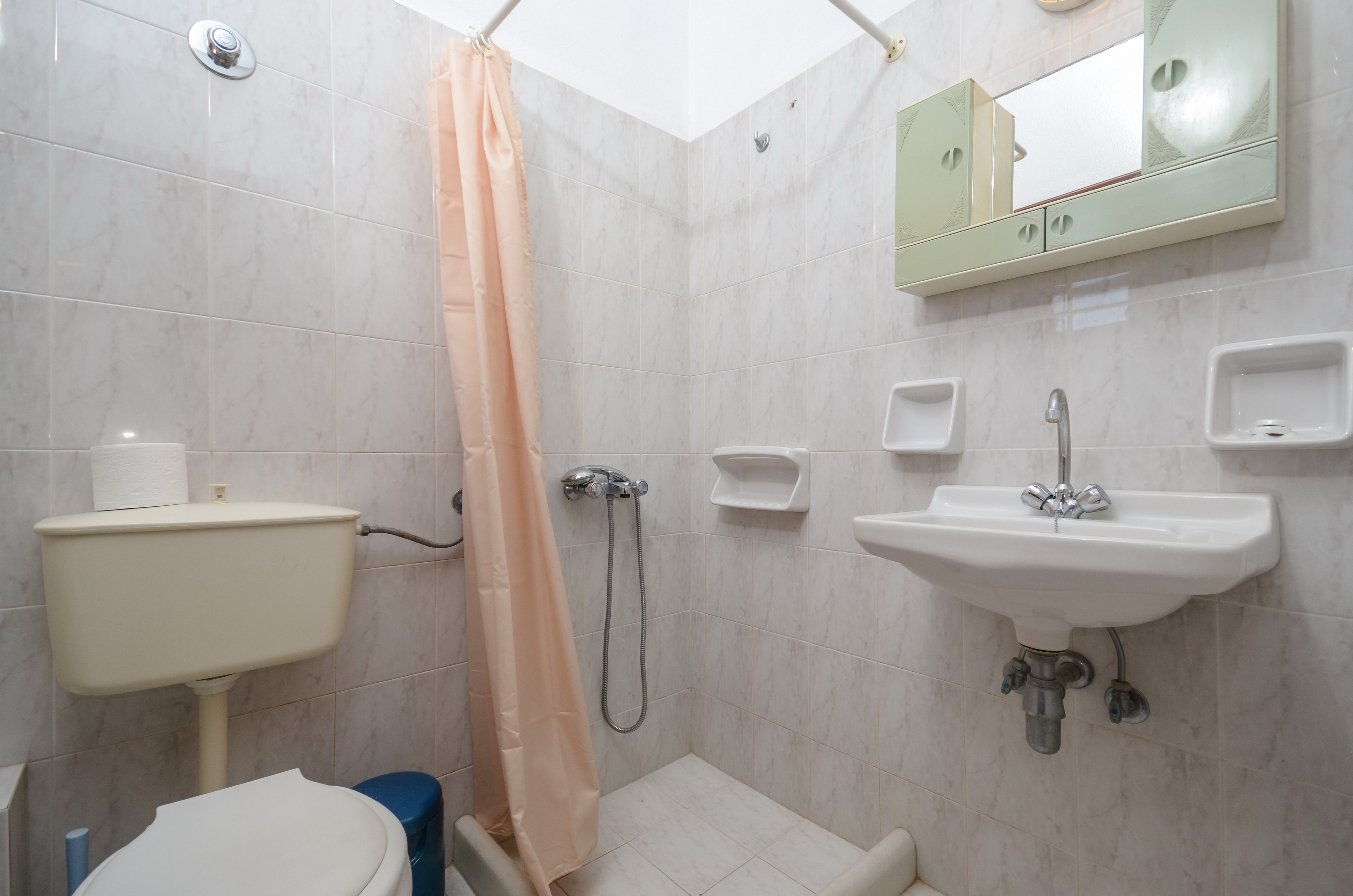 Depis Place and Apartments