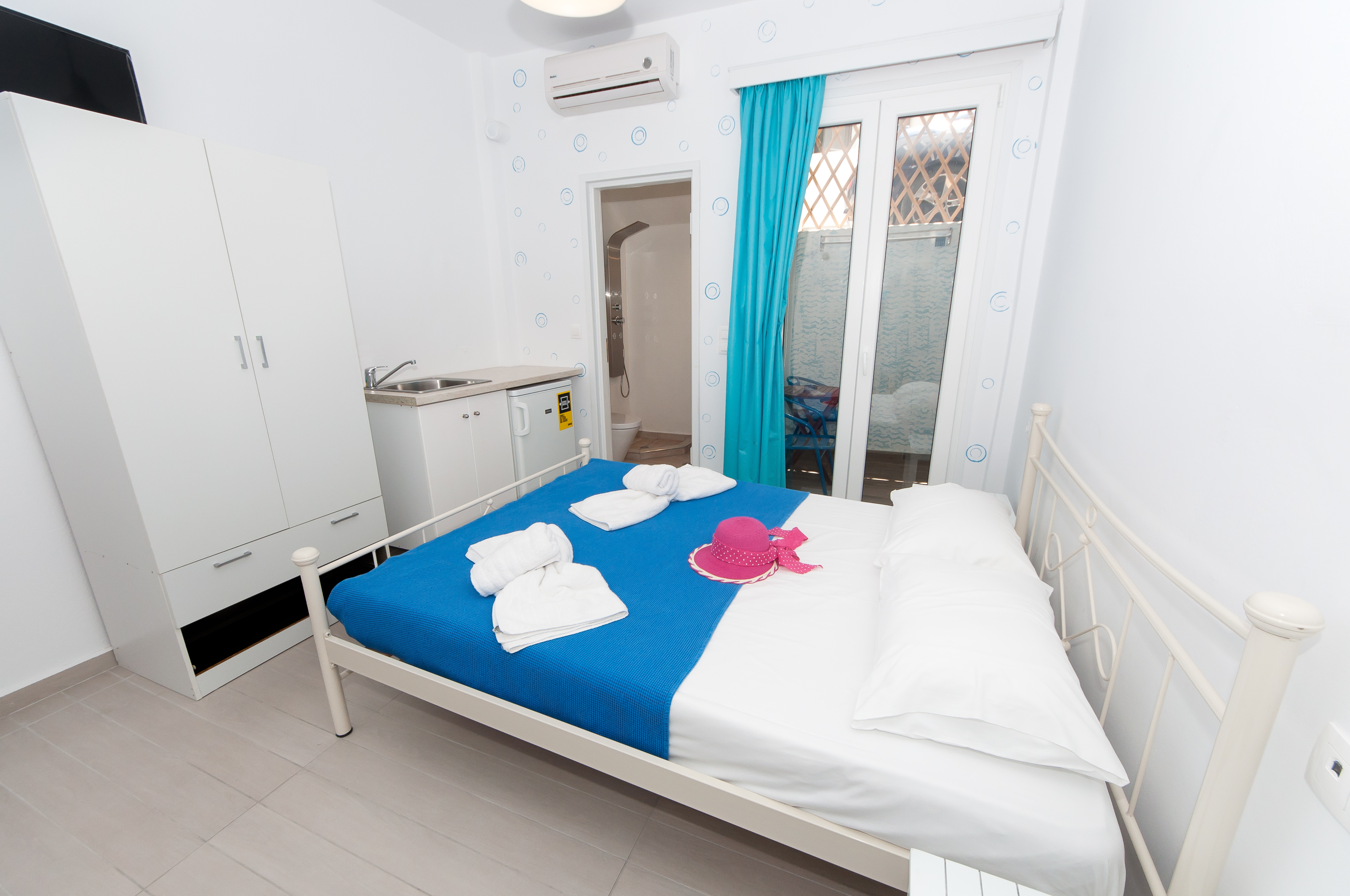 Depis Place and Apartments