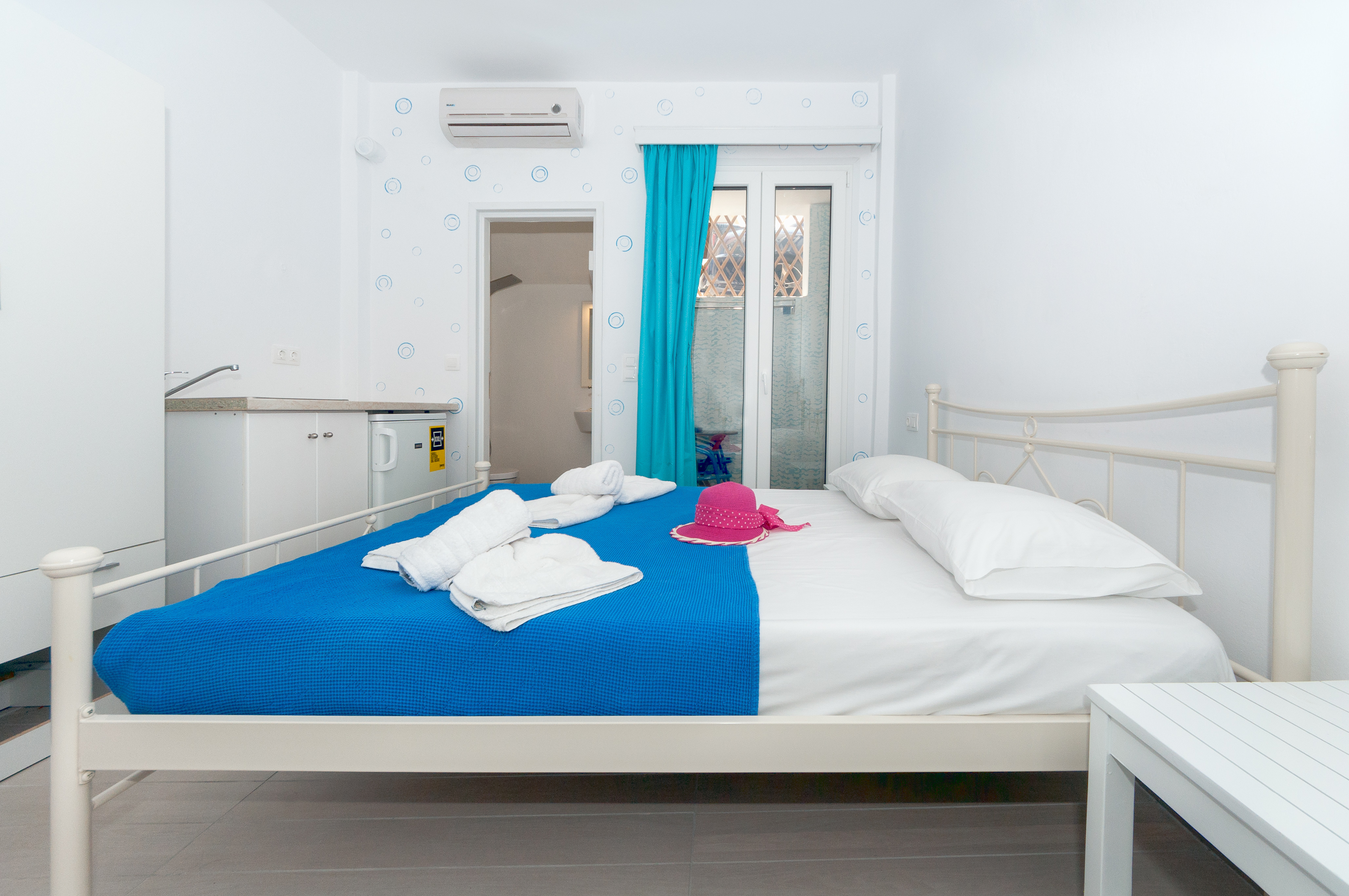 Depis Place and Apartments