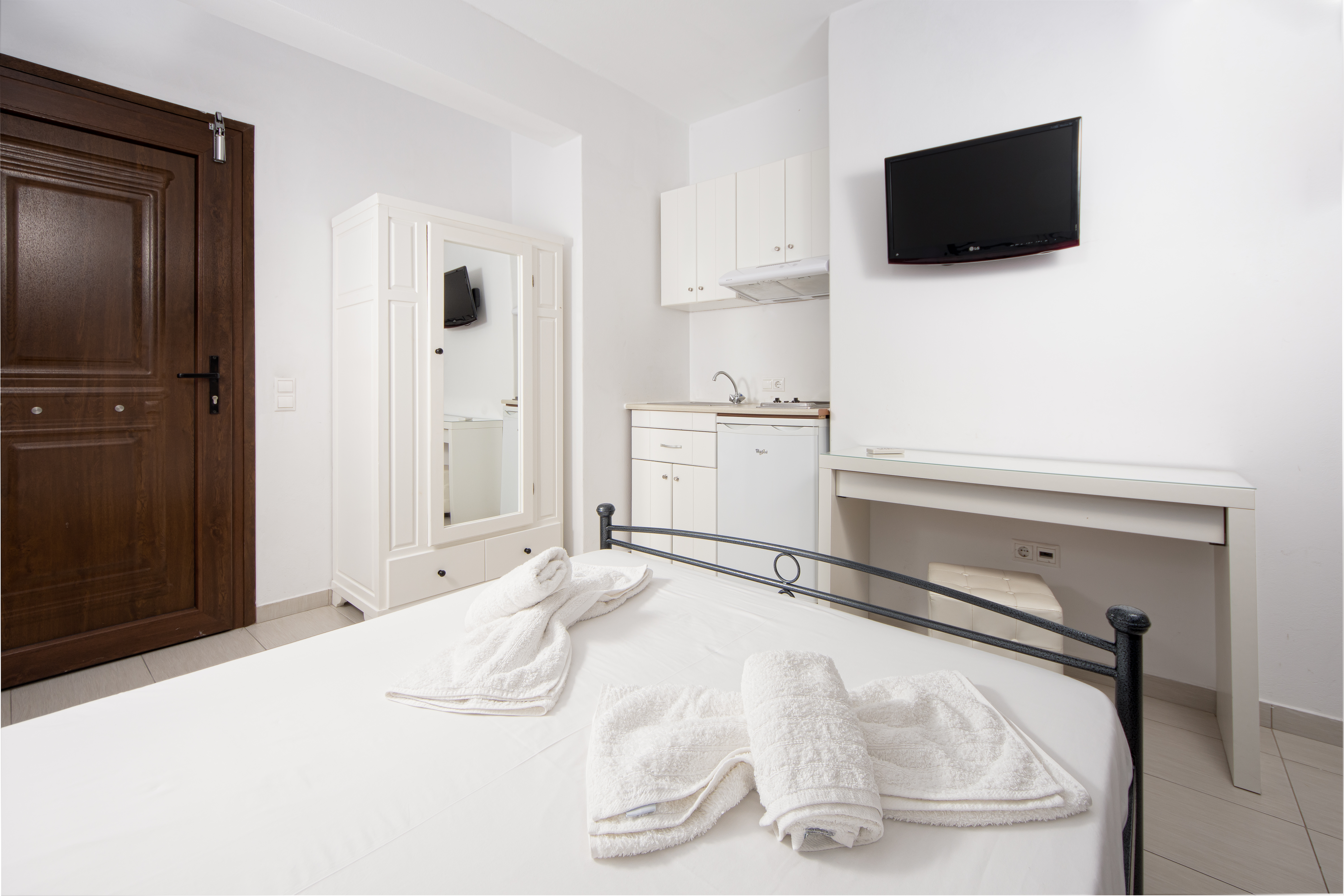 Depis Place and Apartments