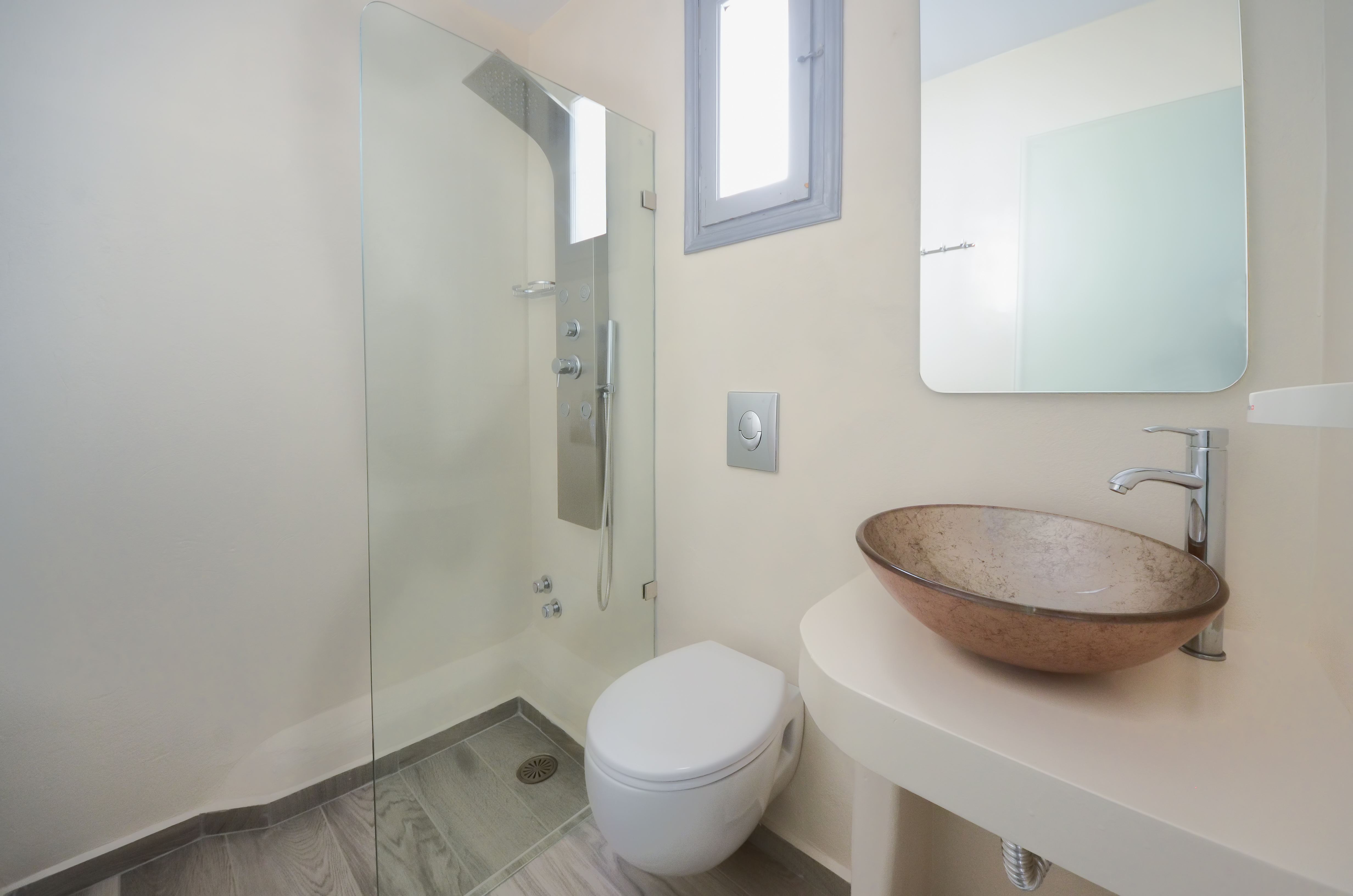 Depis Suites & Apartments