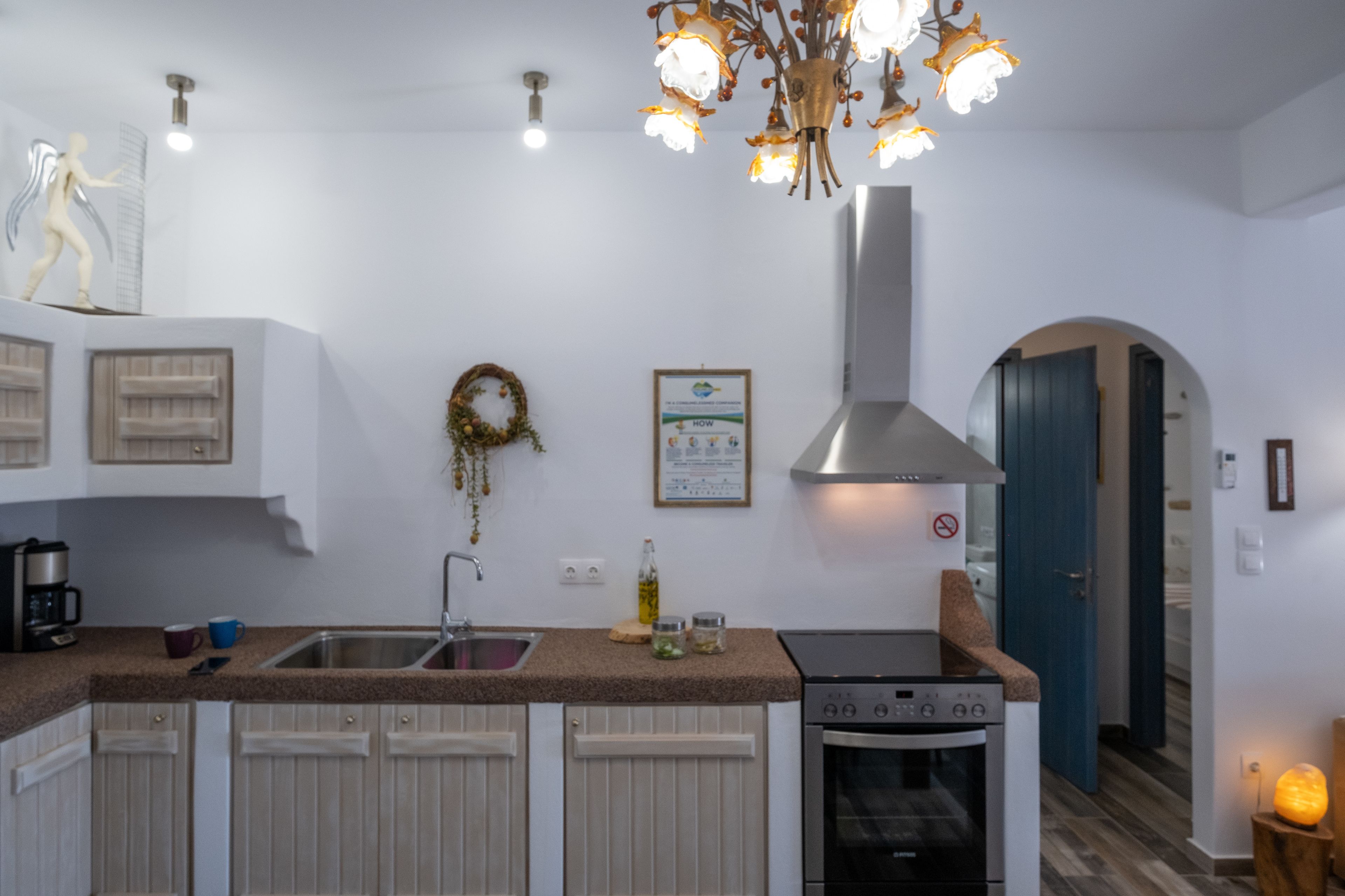 ELaiolithos Luxury Retreat