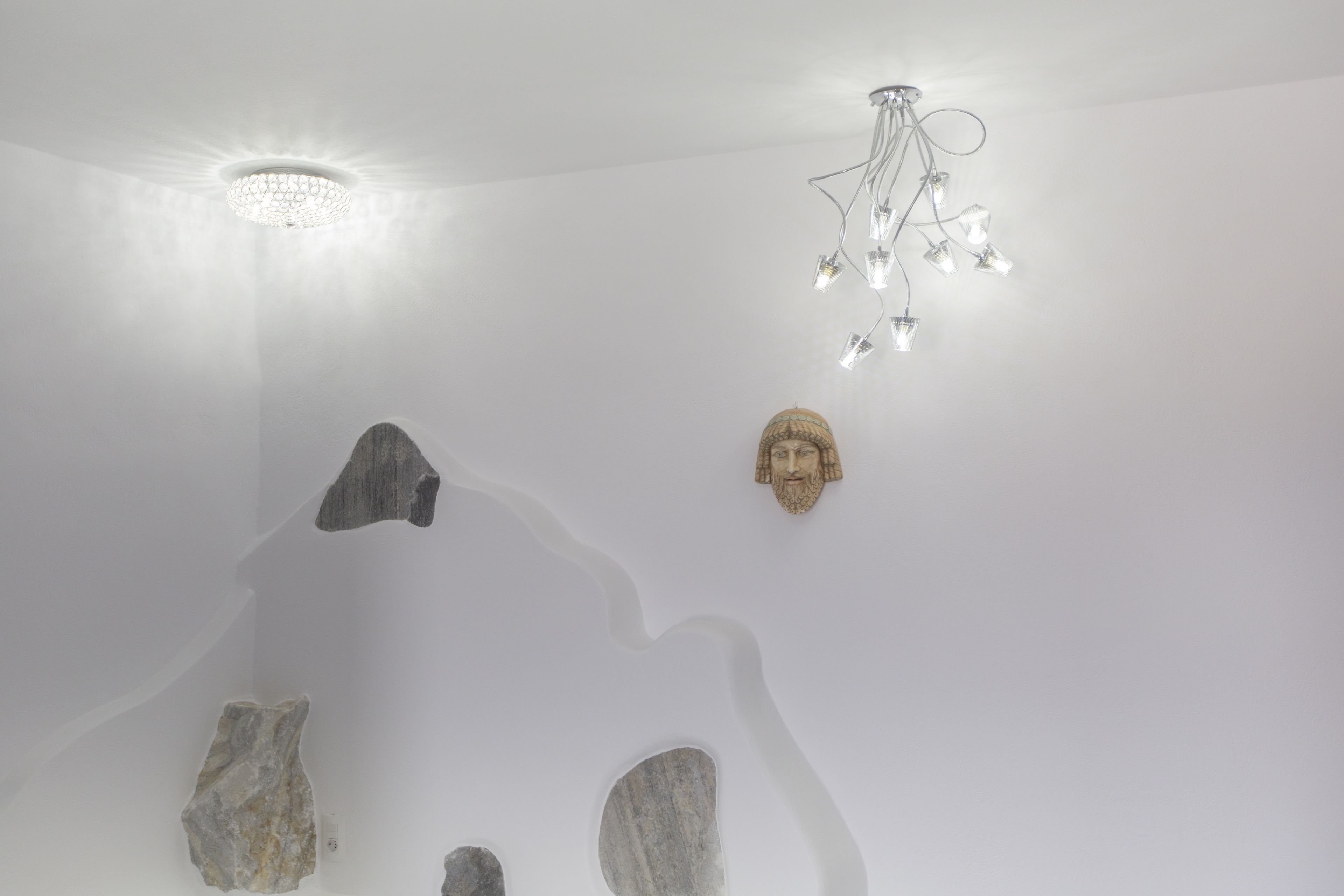 ELaiolithos Luxury Retreat