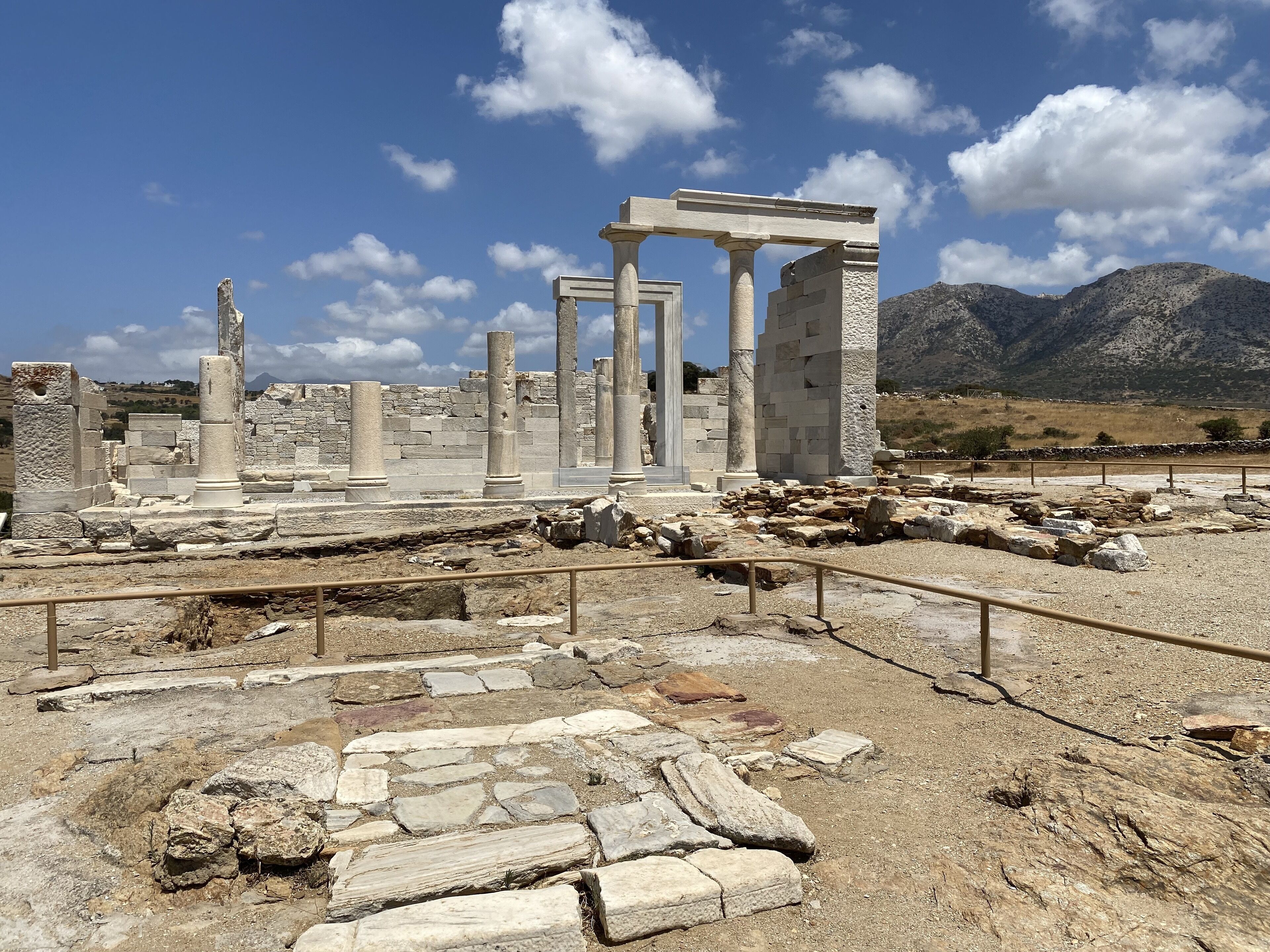 ELaiolithos Luxury Retreat