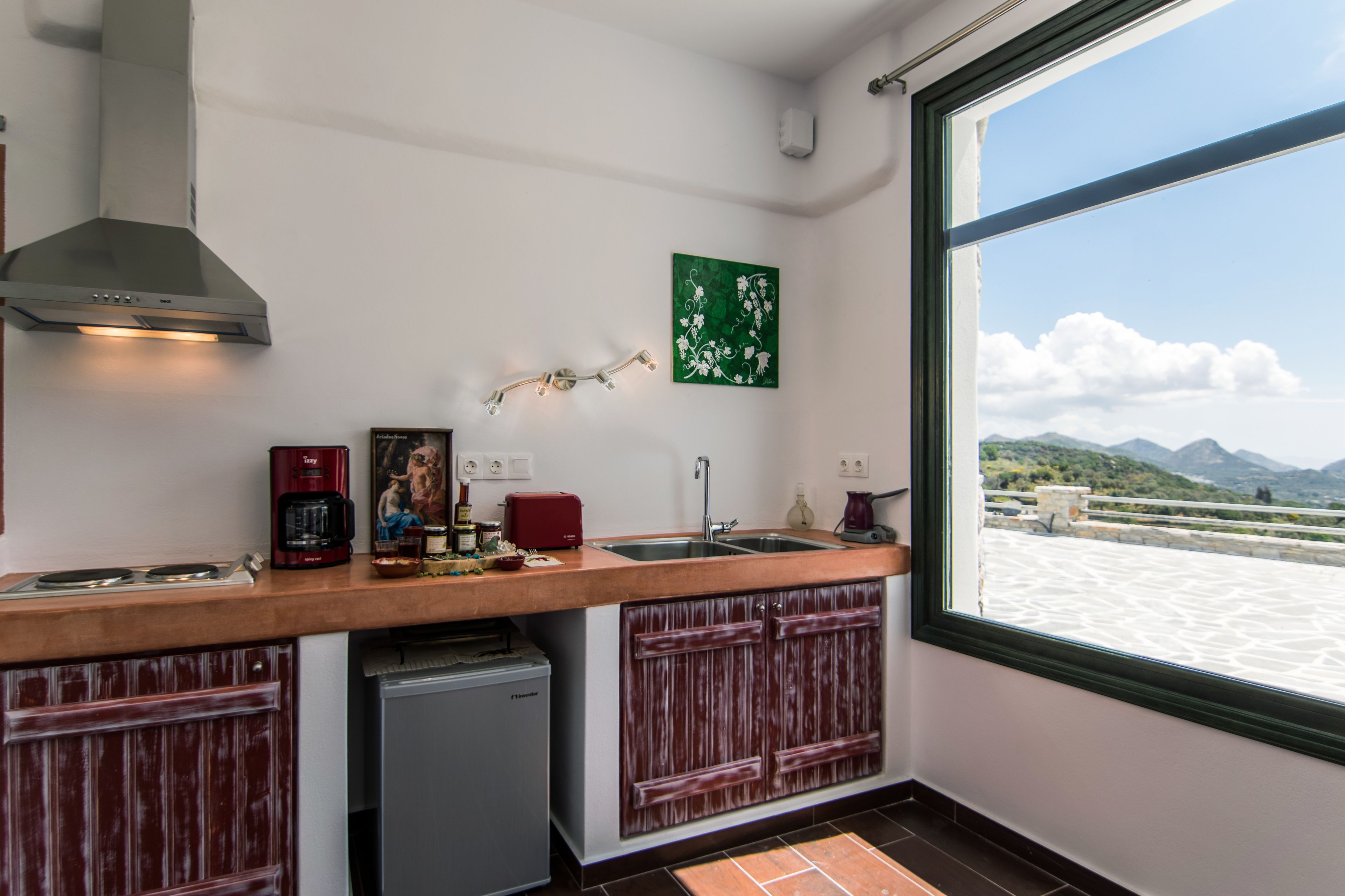 ELaiolithos Luxury Retreat