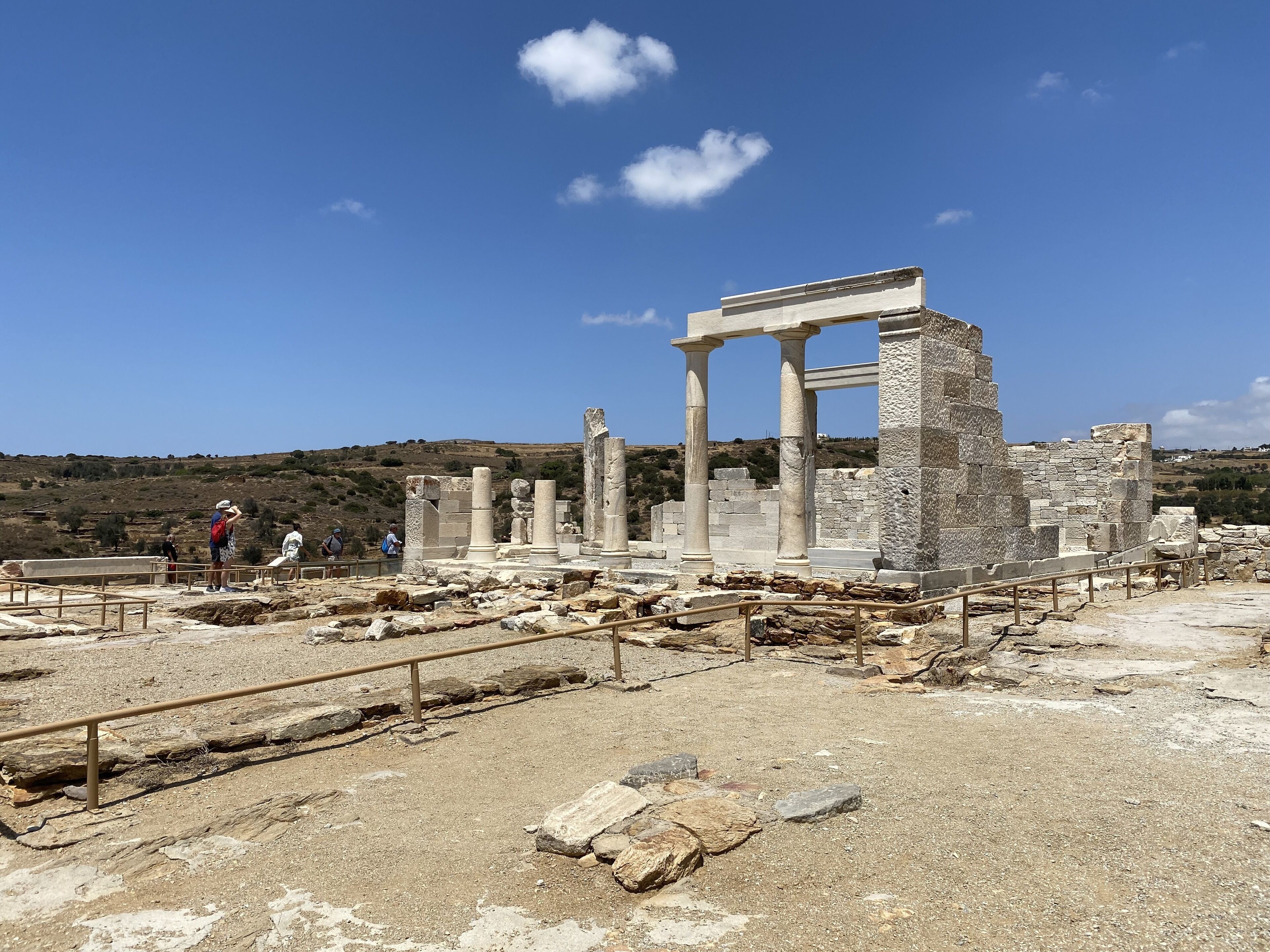 ELaiolithos Luxury Retreat