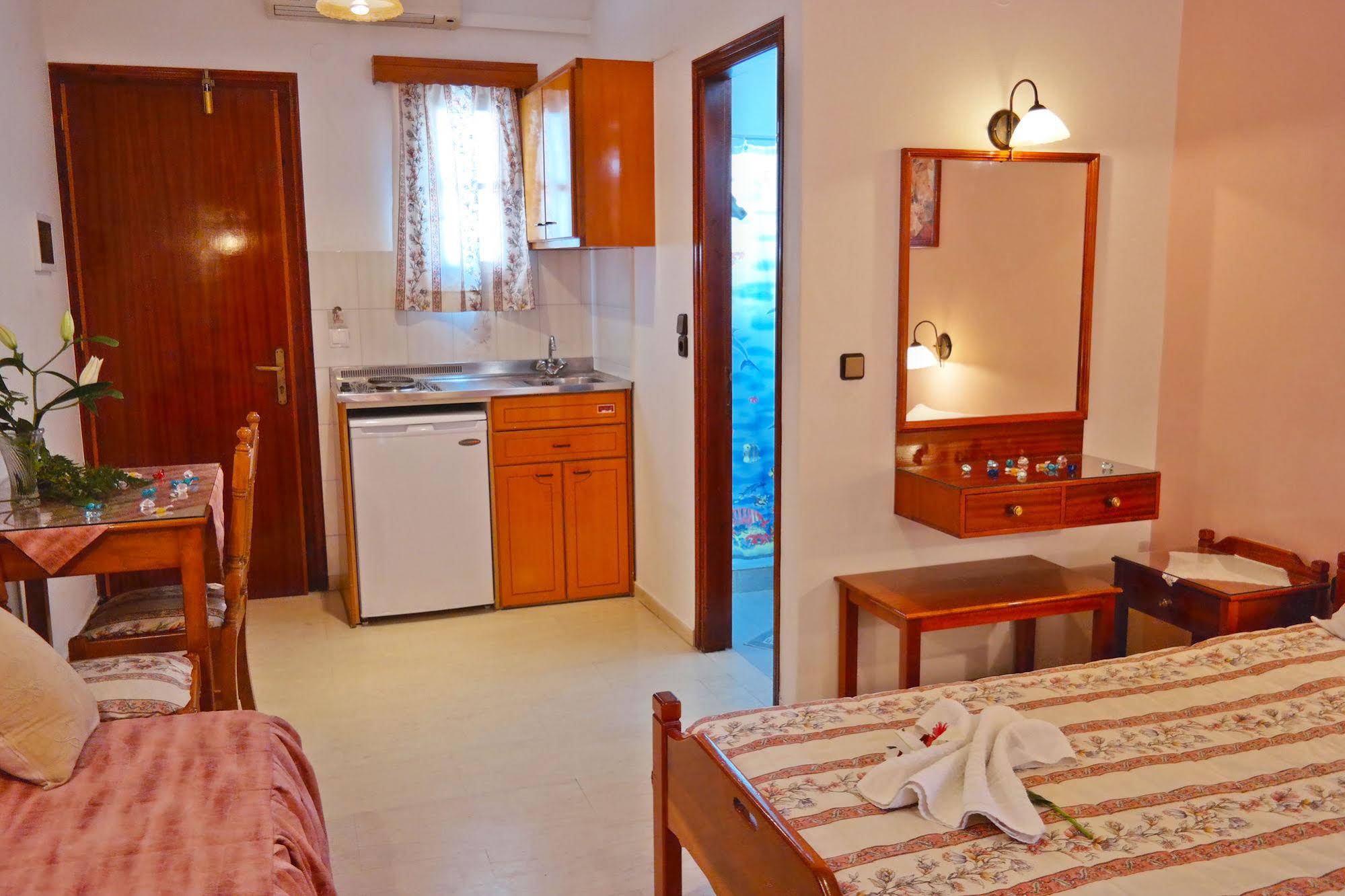 Golden Beach Studios Down Town