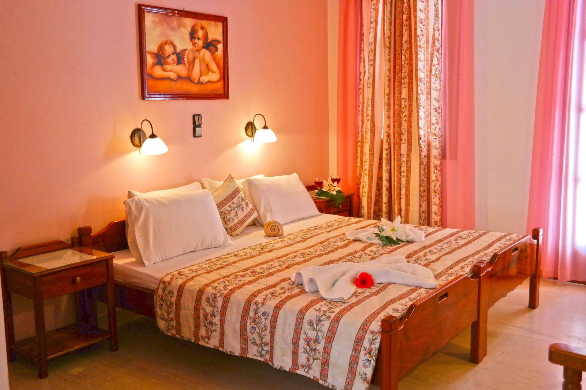 Golden Beach Studios Down Town