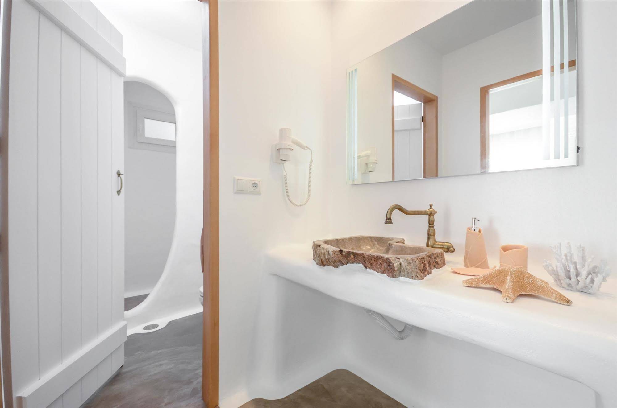 Ktima Lino Studios & Suites