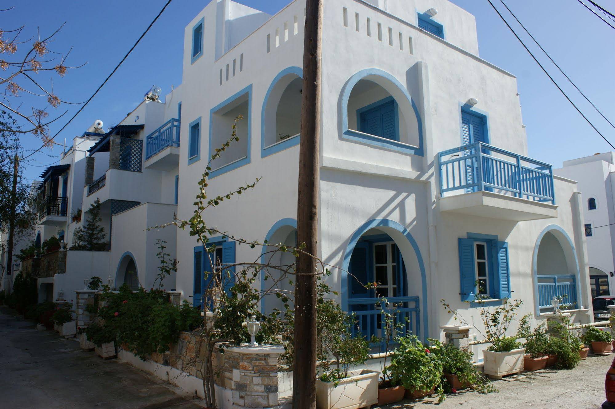 Mikes Studios