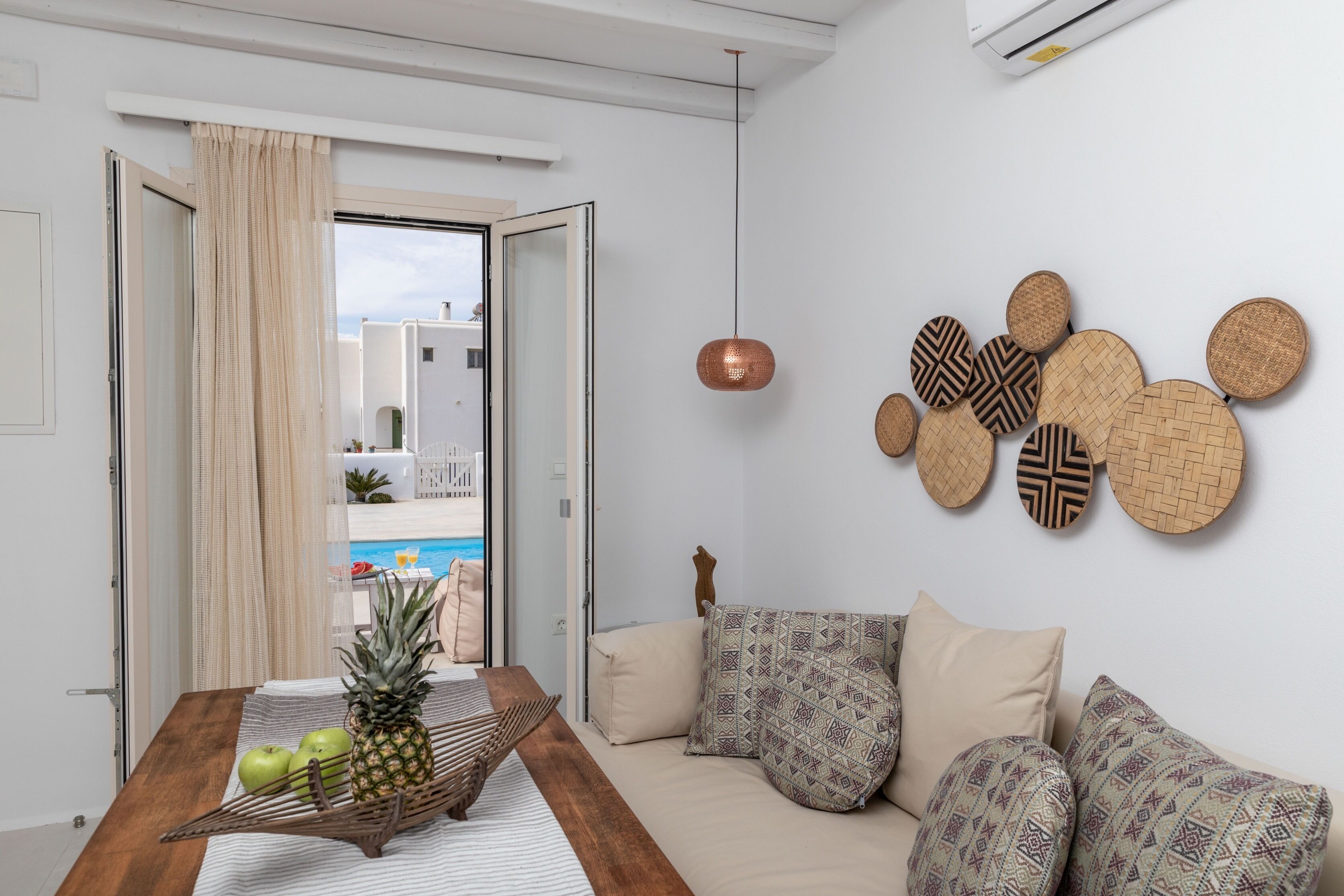 Naxian Lounge Villas