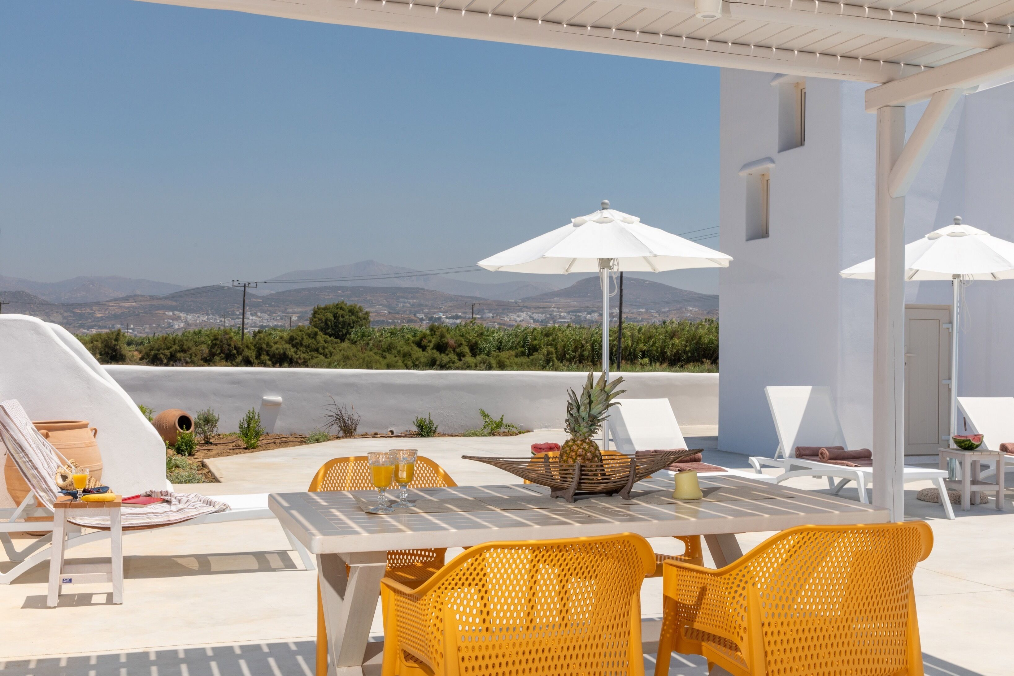 Naxian Lounge Villas