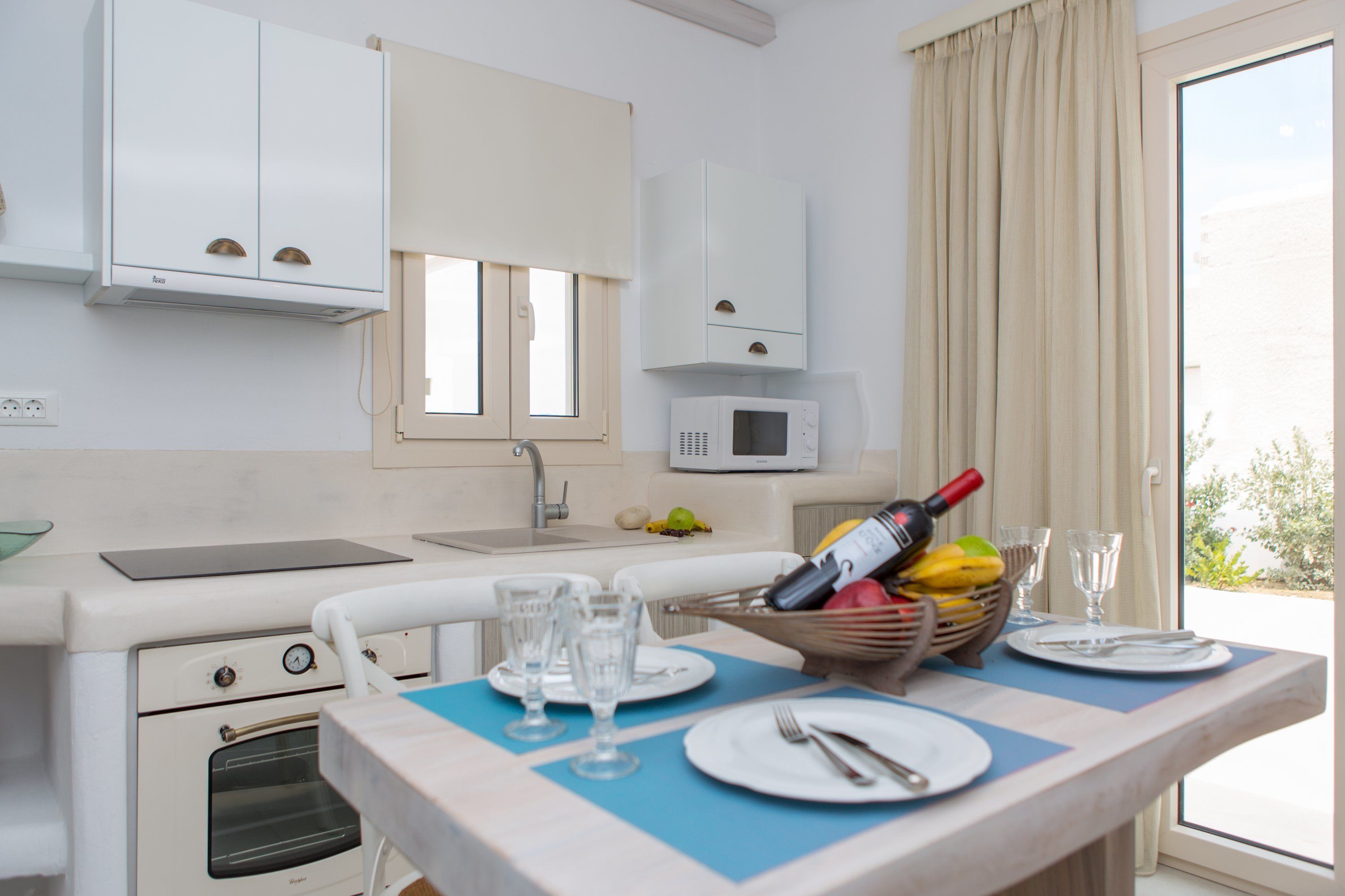 Naxian Lounge Villas