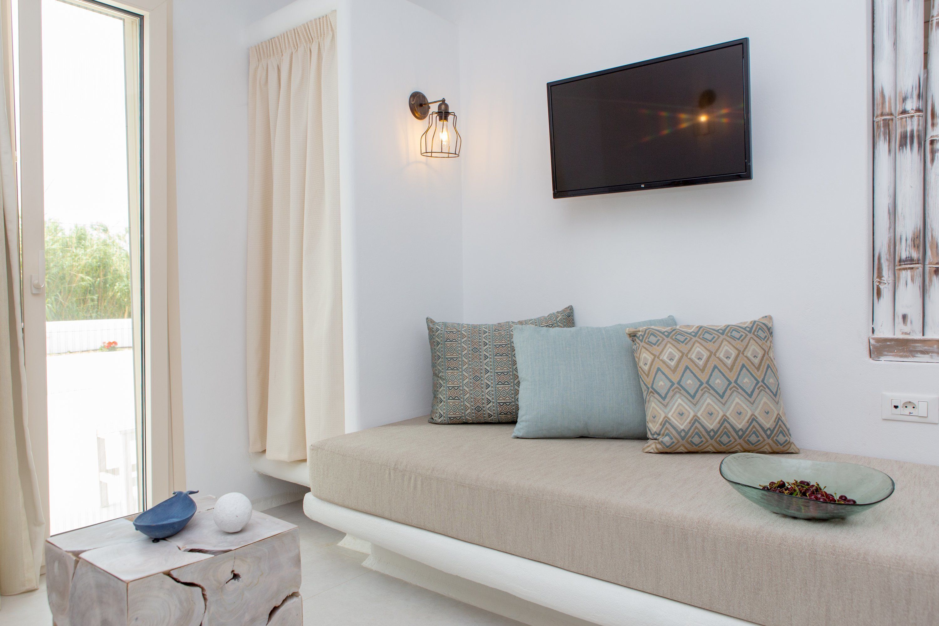 Naxian Lounge Villas