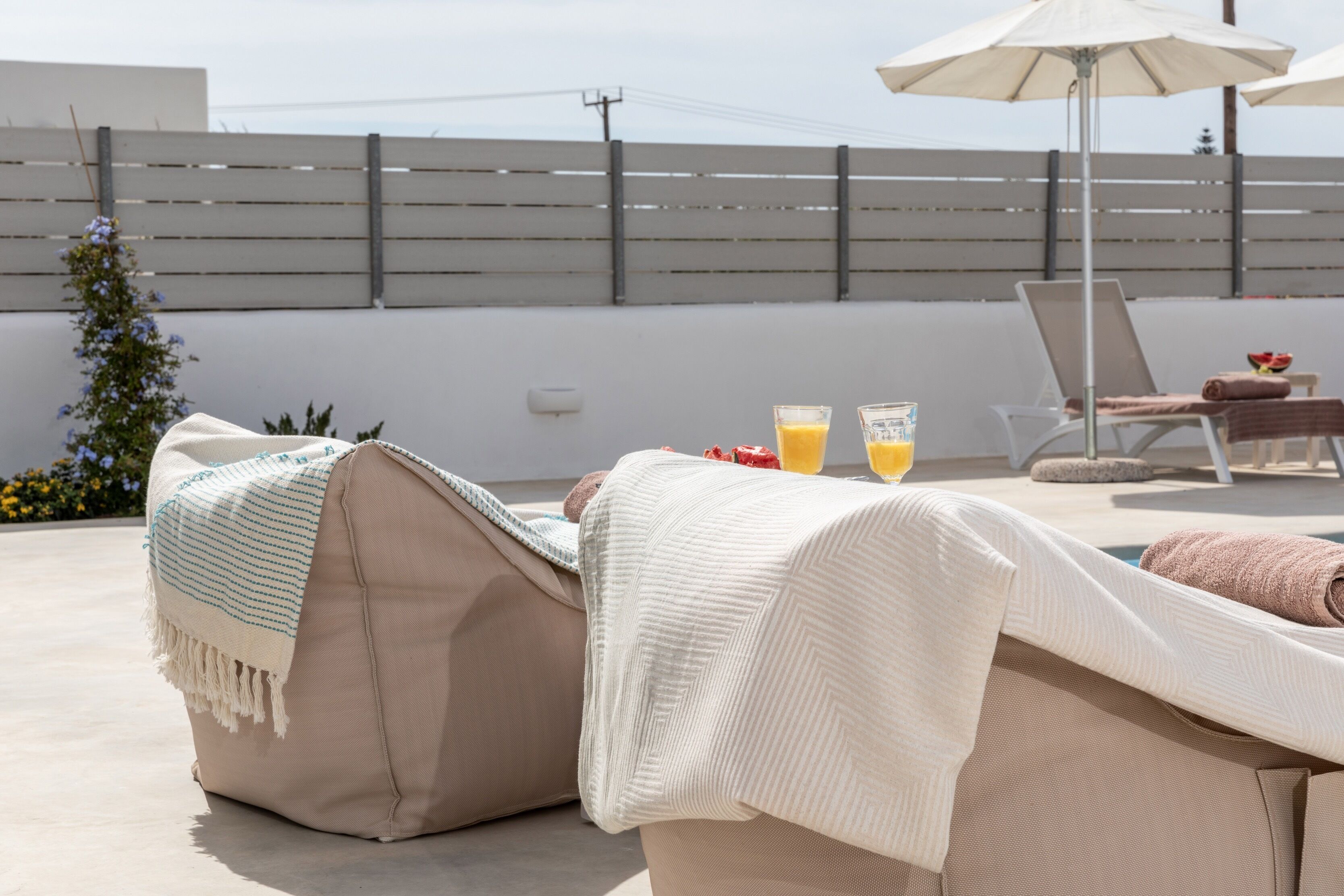 Naxian Lounge Villas