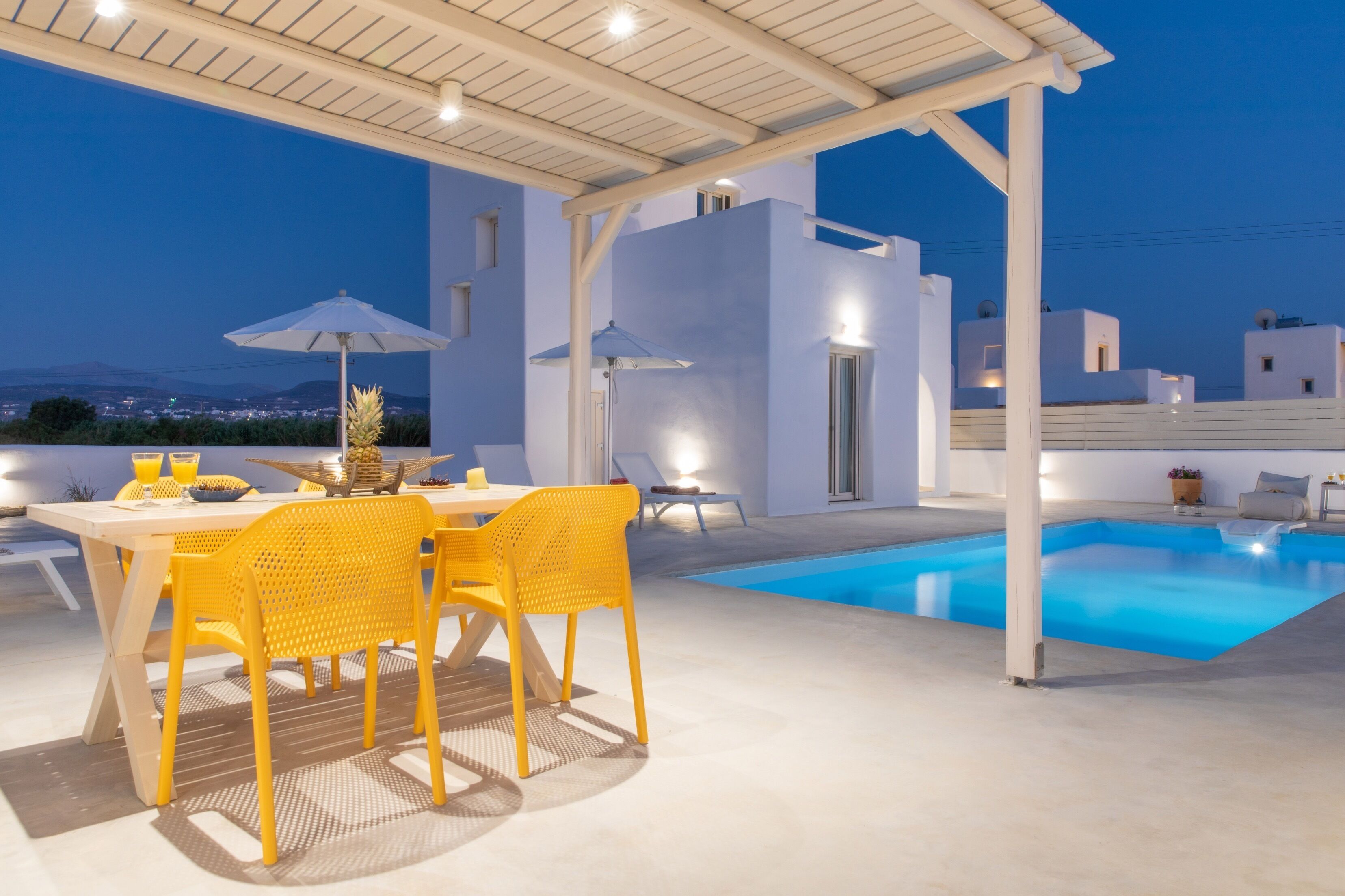 Naxian Lounge Villas