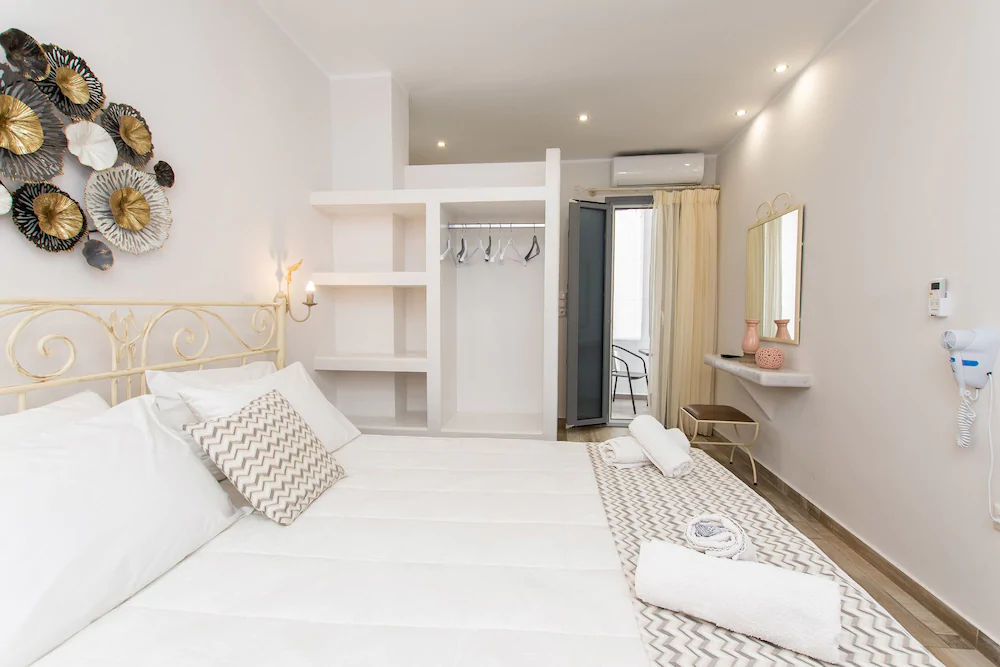 Naxos Enjoy Apartments