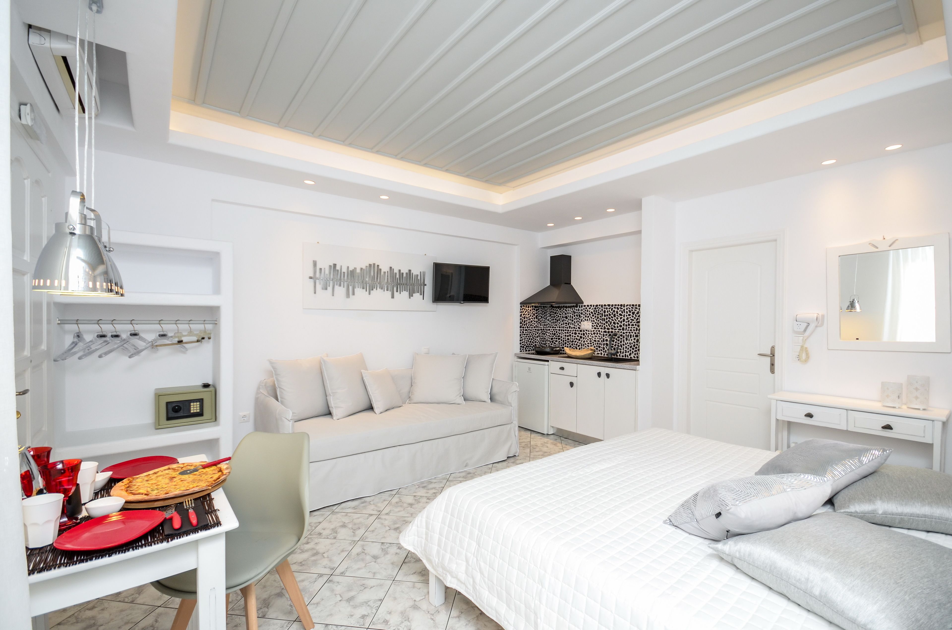 Naxos Evilion Luxury Apartments