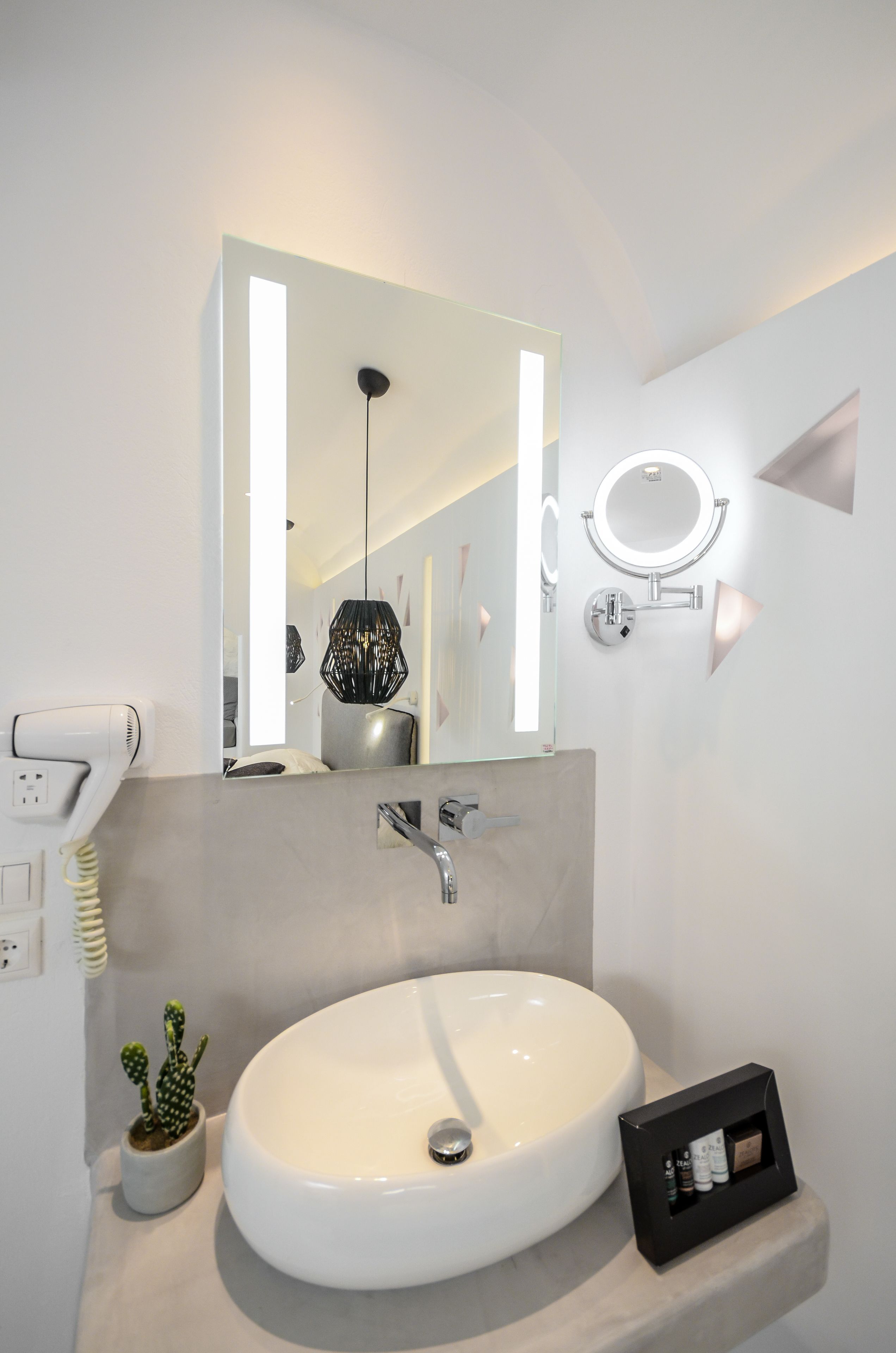 Naxos Evilion Luxury Apartments