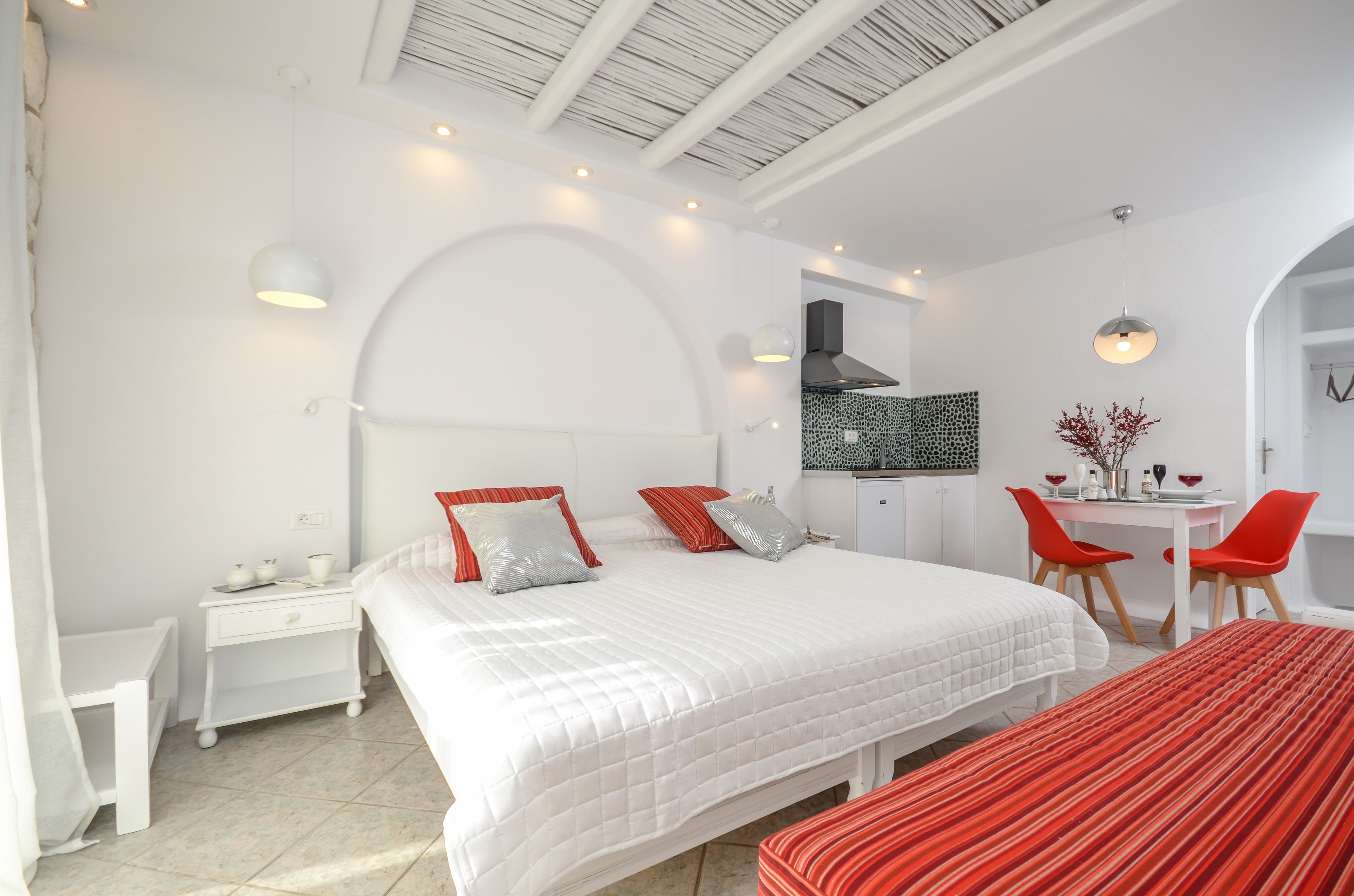 Naxos Evilion Luxury Apartments
