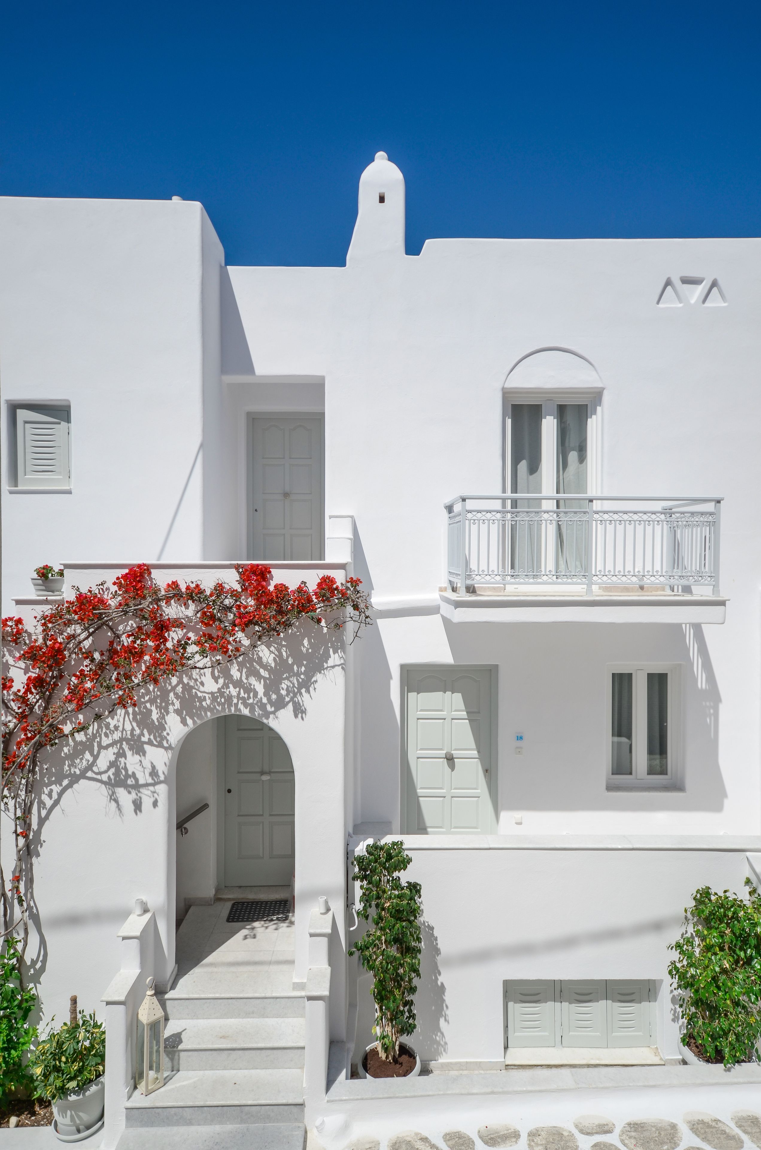 Naxos Evilion Luxury Apartments