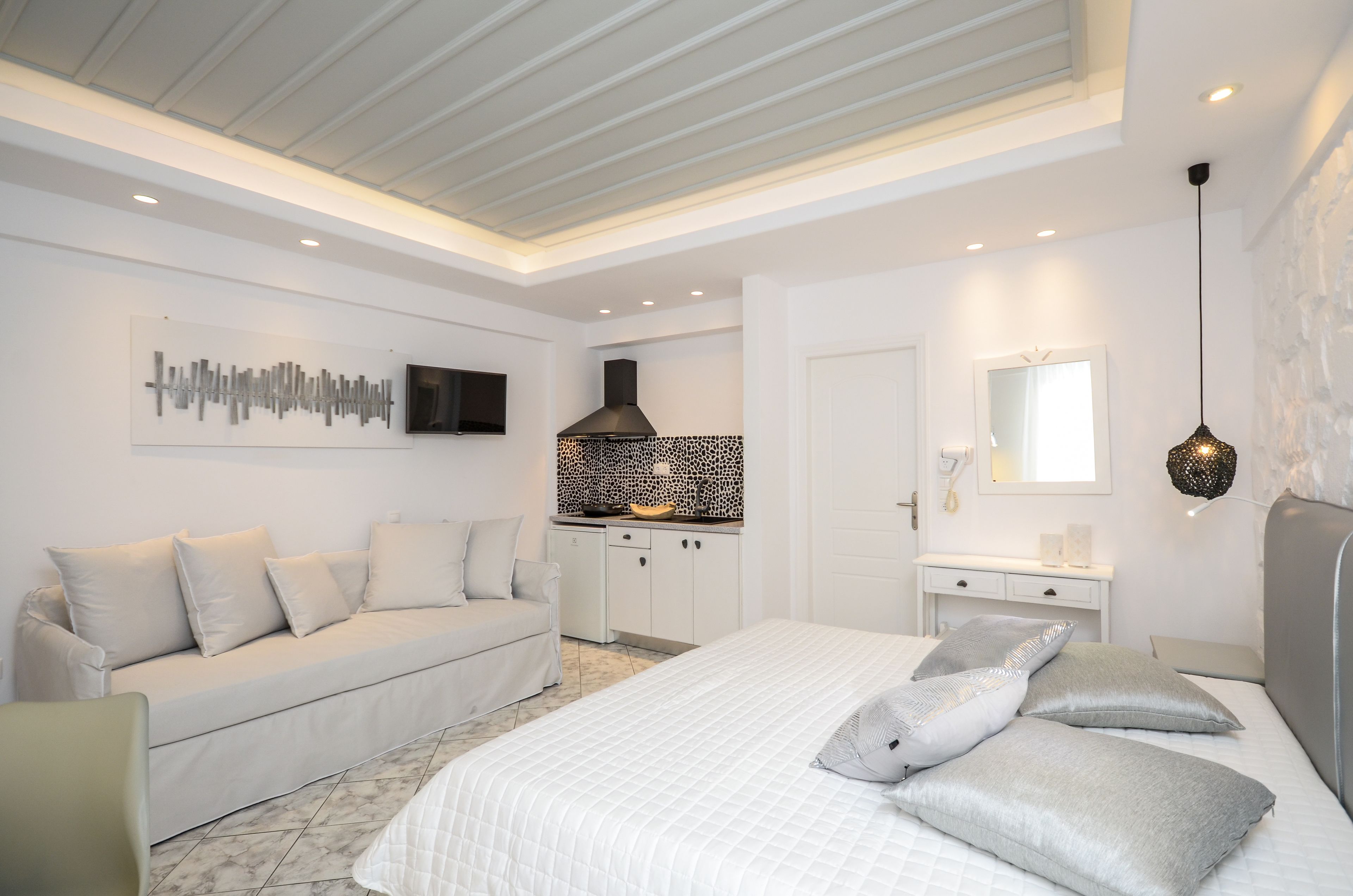 Naxos Evilion Luxury Apartments