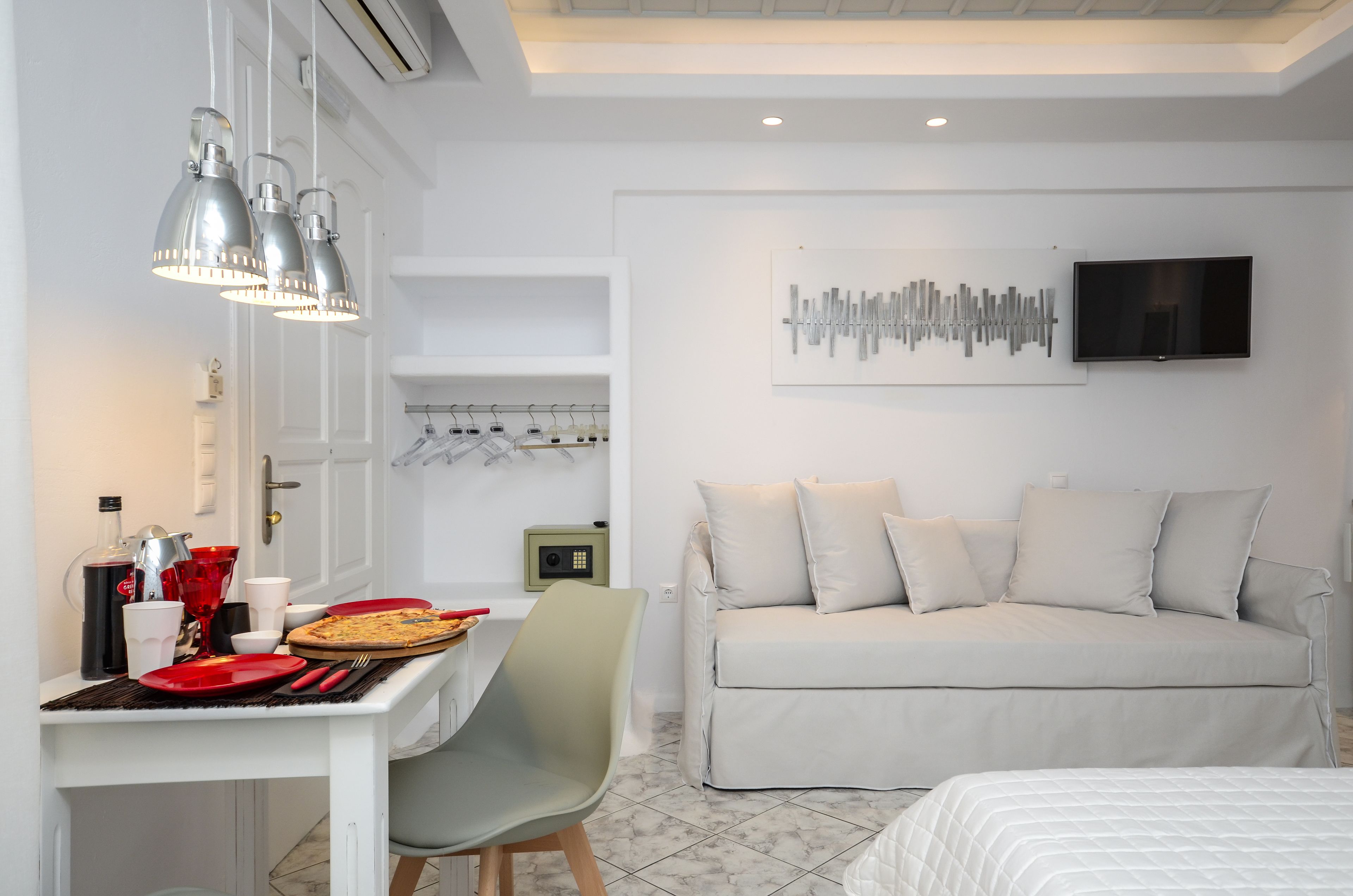 Naxos Evilion Luxury Apartments