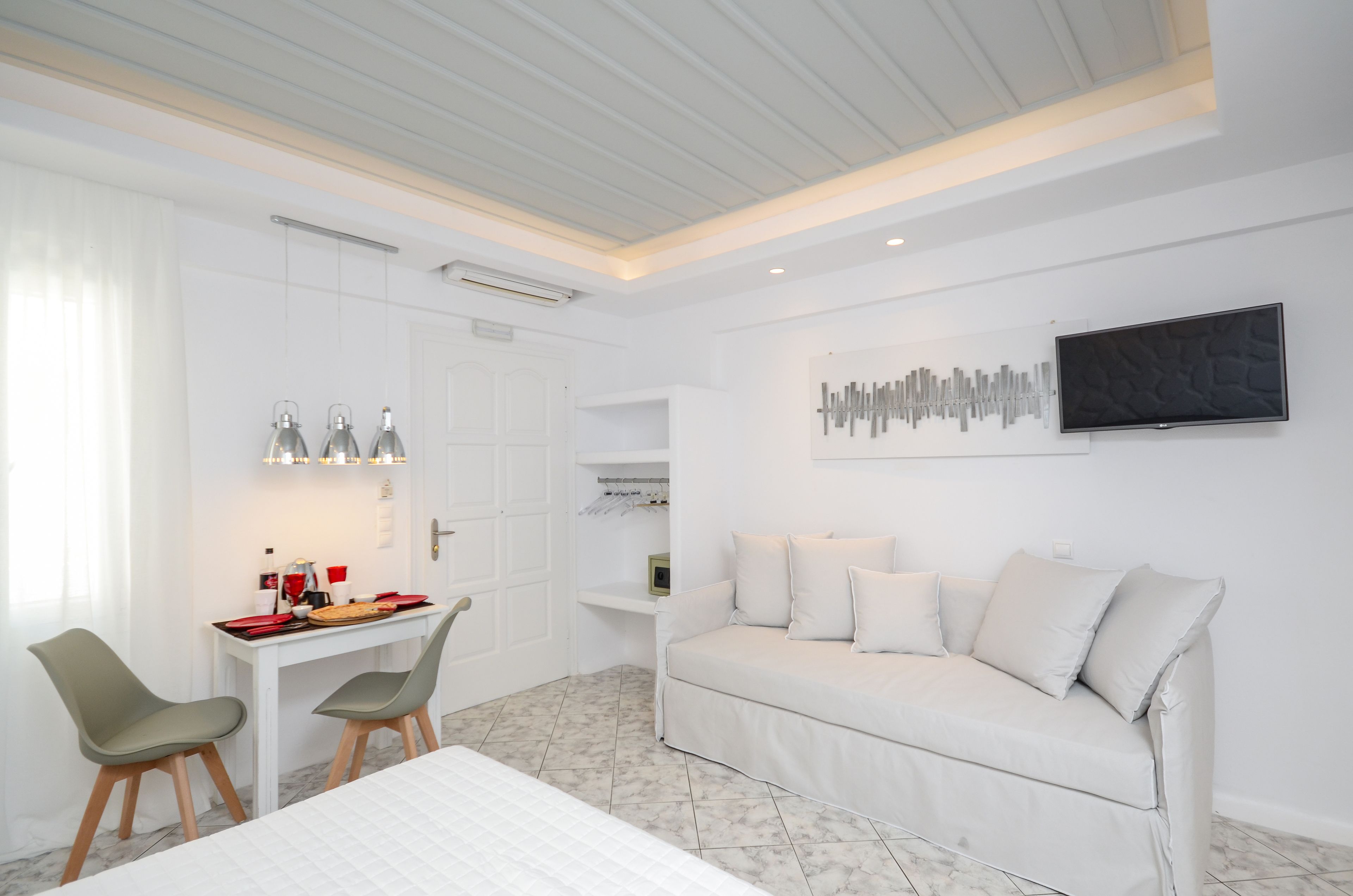 Naxos Evilion Luxury Apartments