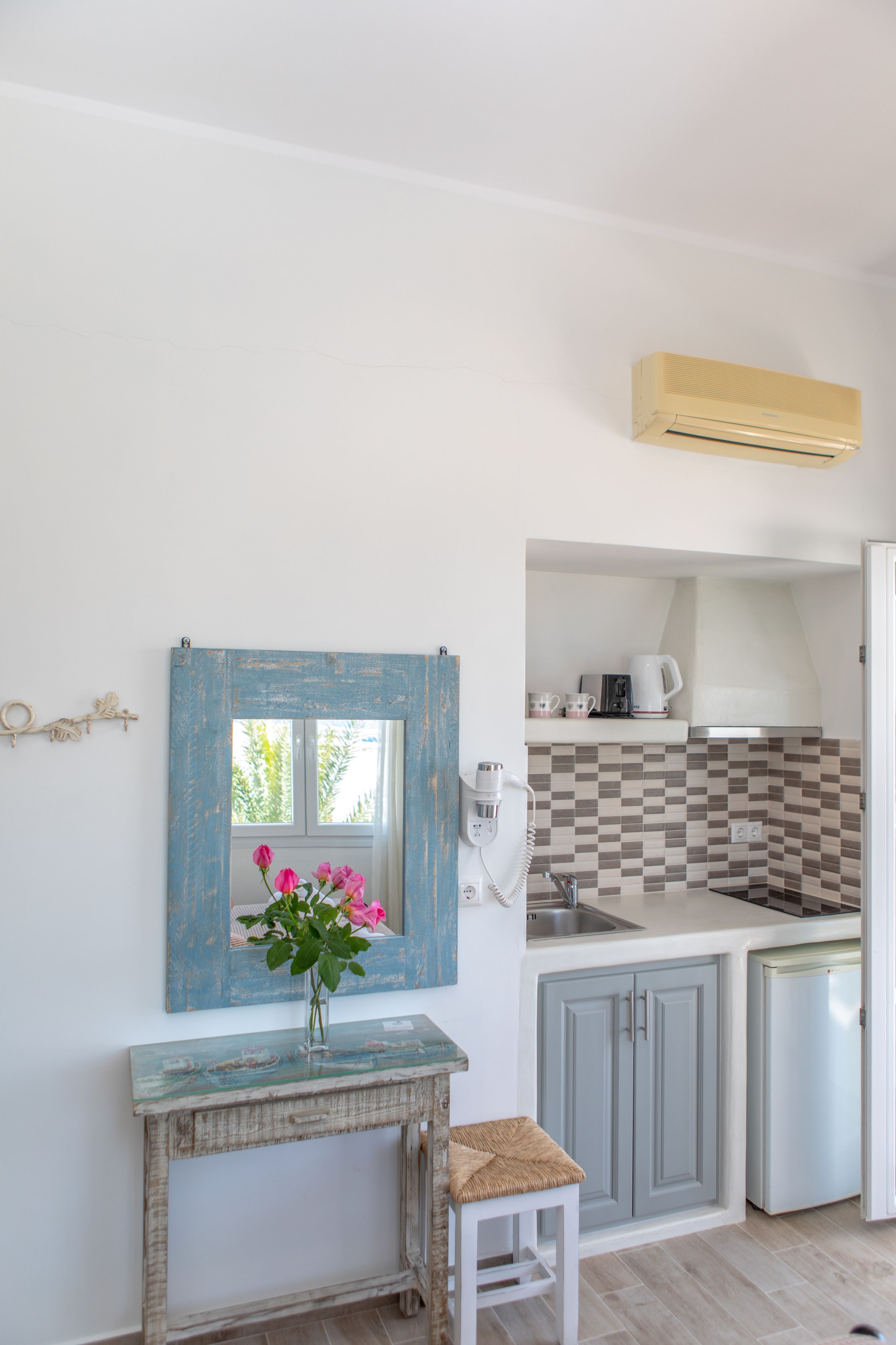 Nikos Verikokos Studios