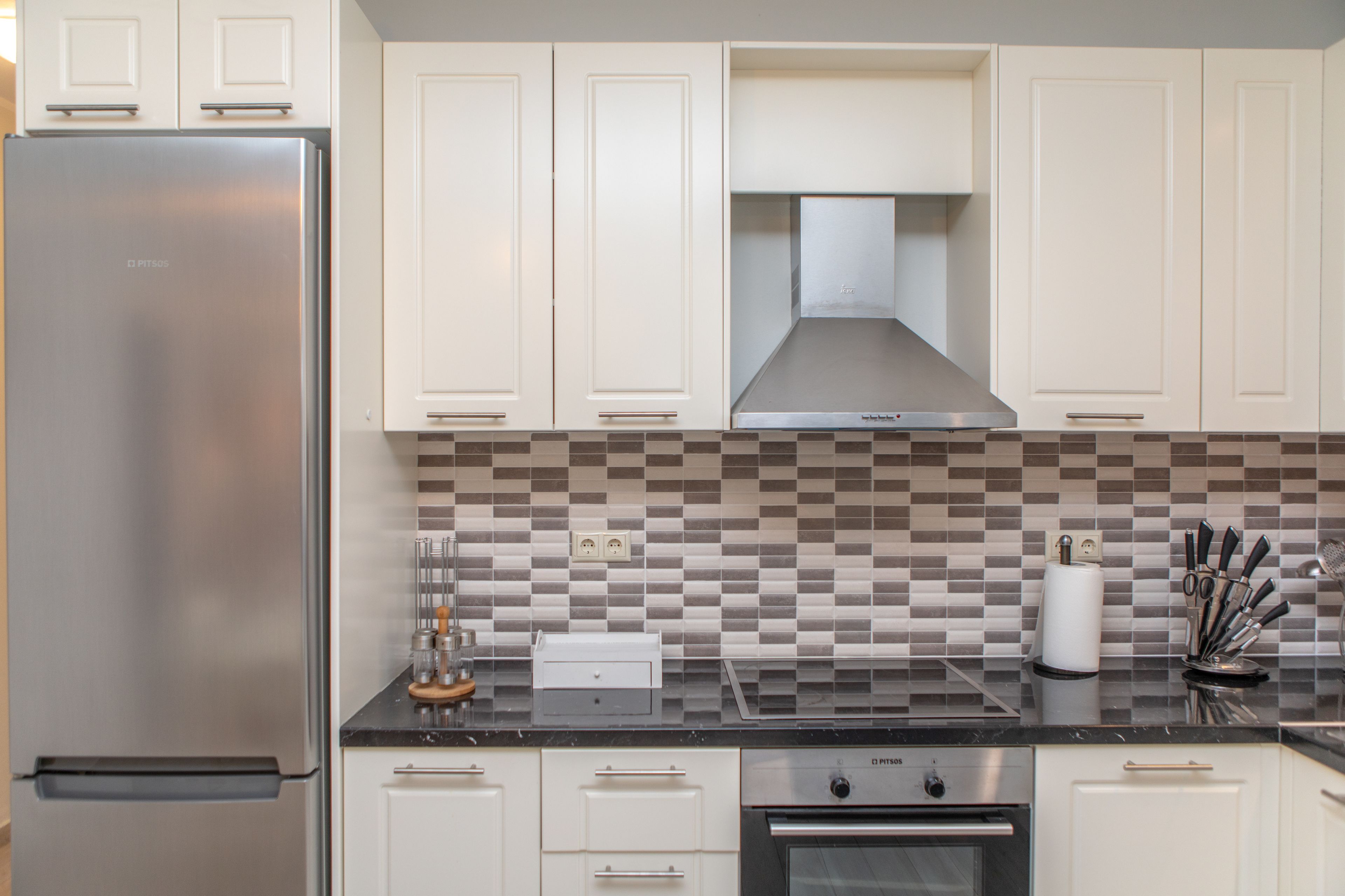 Nikos Verikokos Studios