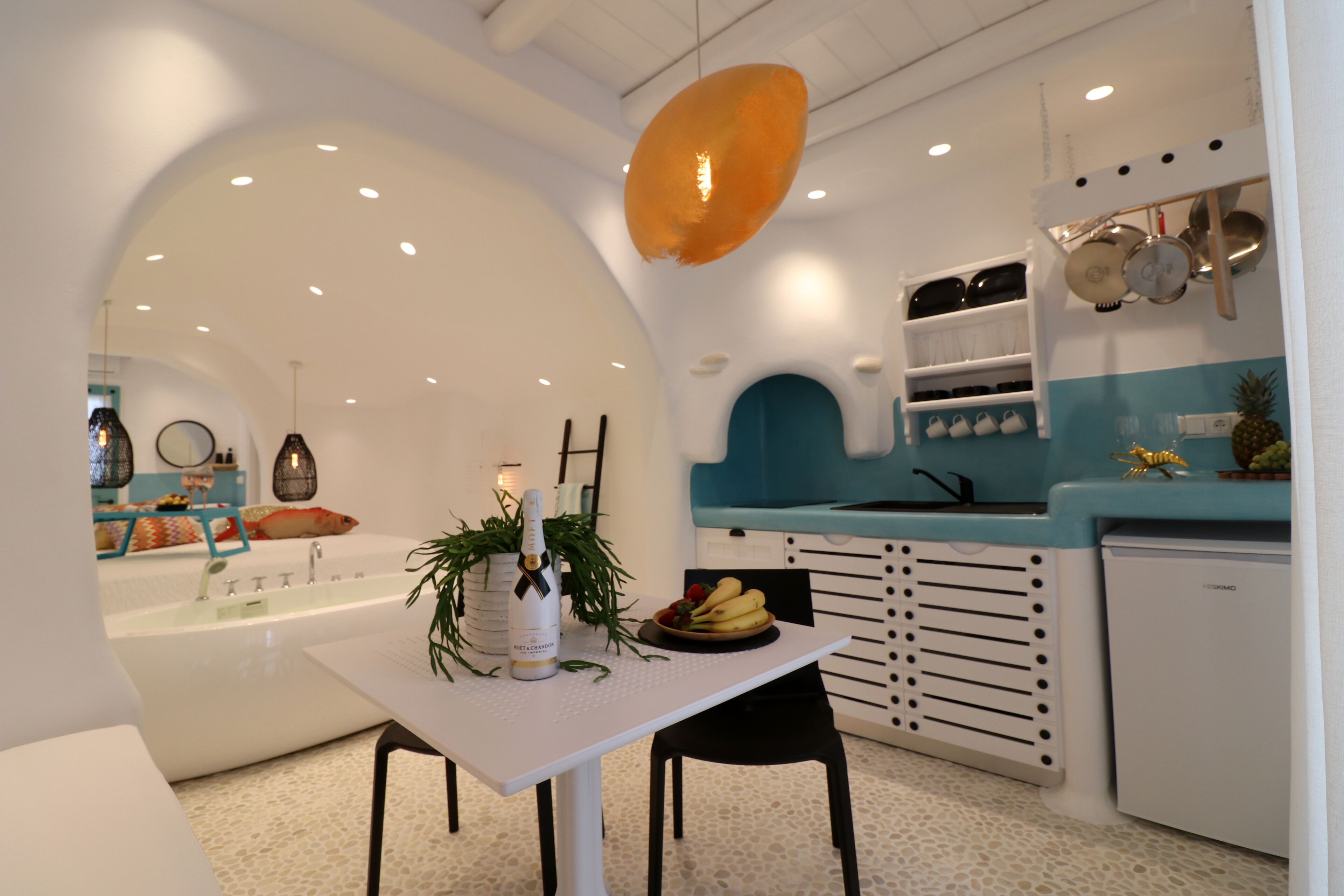 Naxos Cave Suites