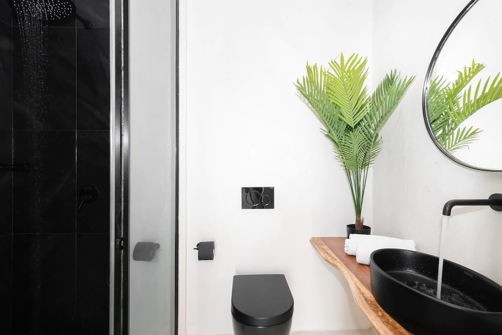 Portara Seaside Luxury Suites