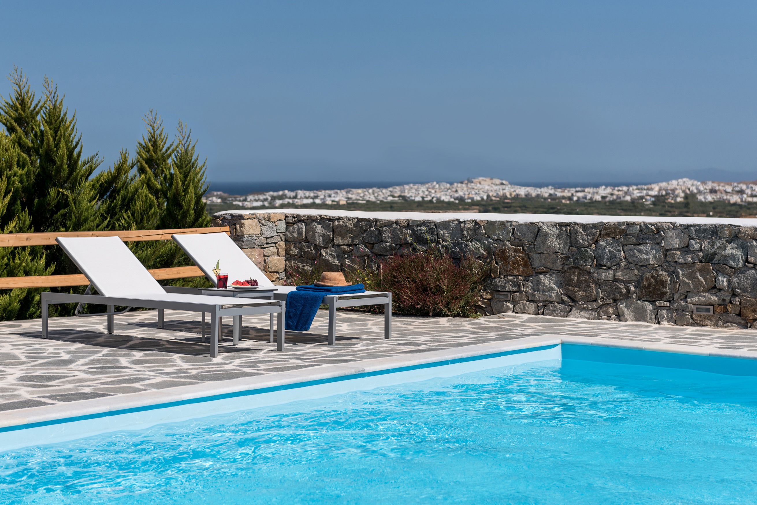 Seven Suites Naxos