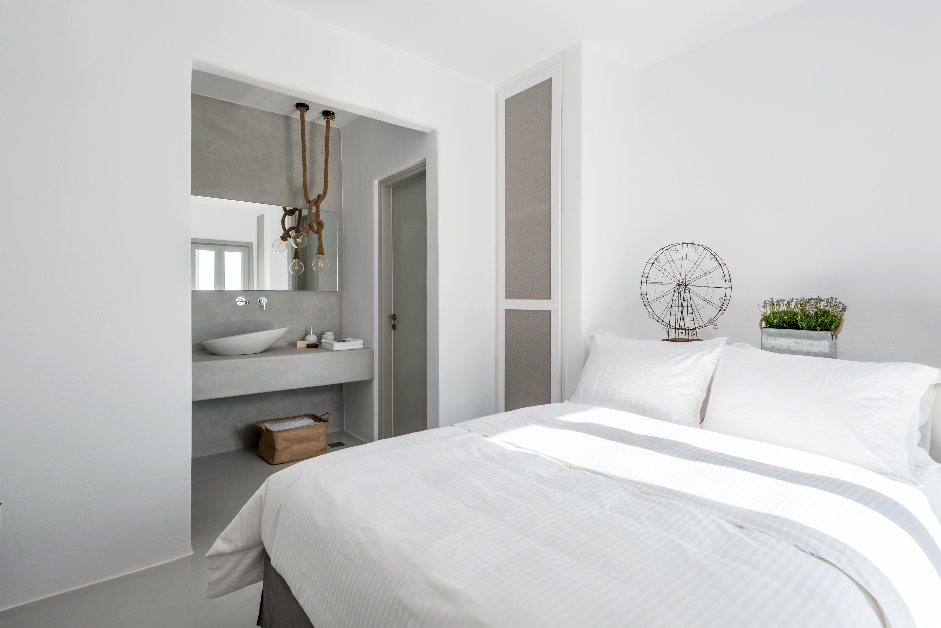 Seven Suites Naxos