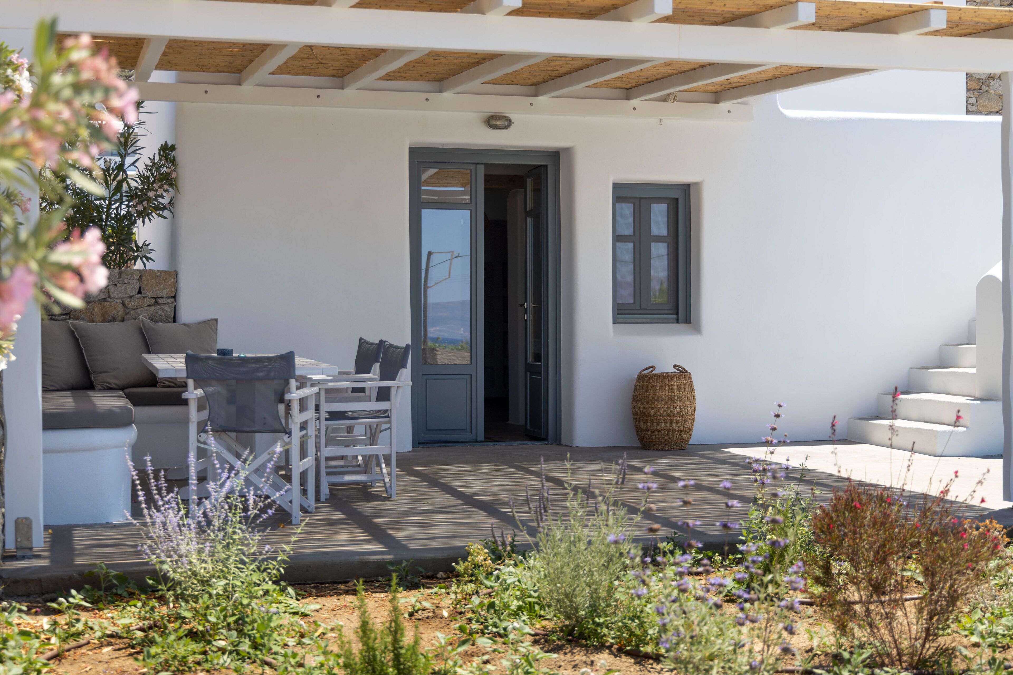 Archon Seaside Retreat