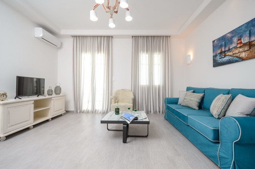 Sea & Olives Holiday Villas